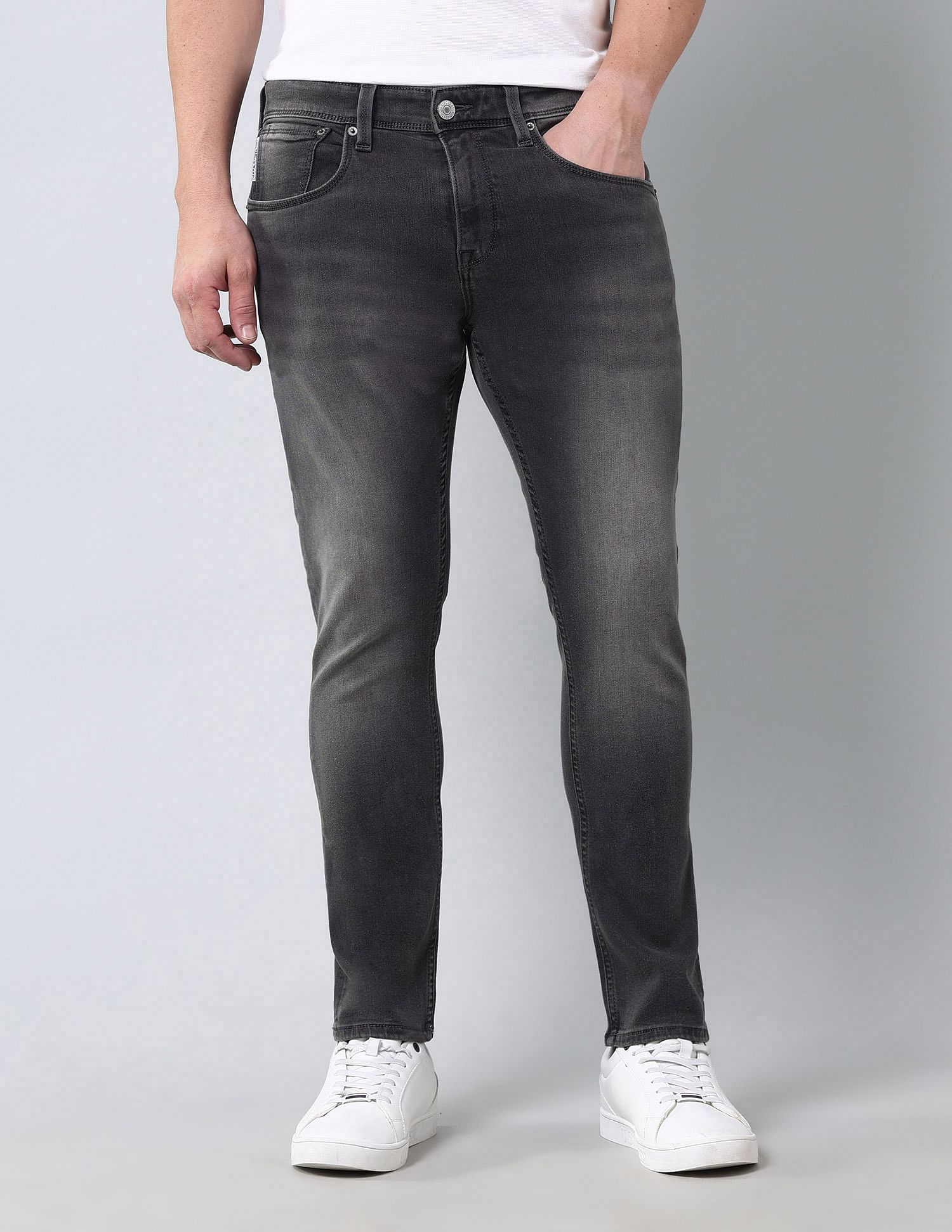 U.S. Polo Assn. Denim Co. Cropped Length Henry Tapered Fit Super Stretch Jeans