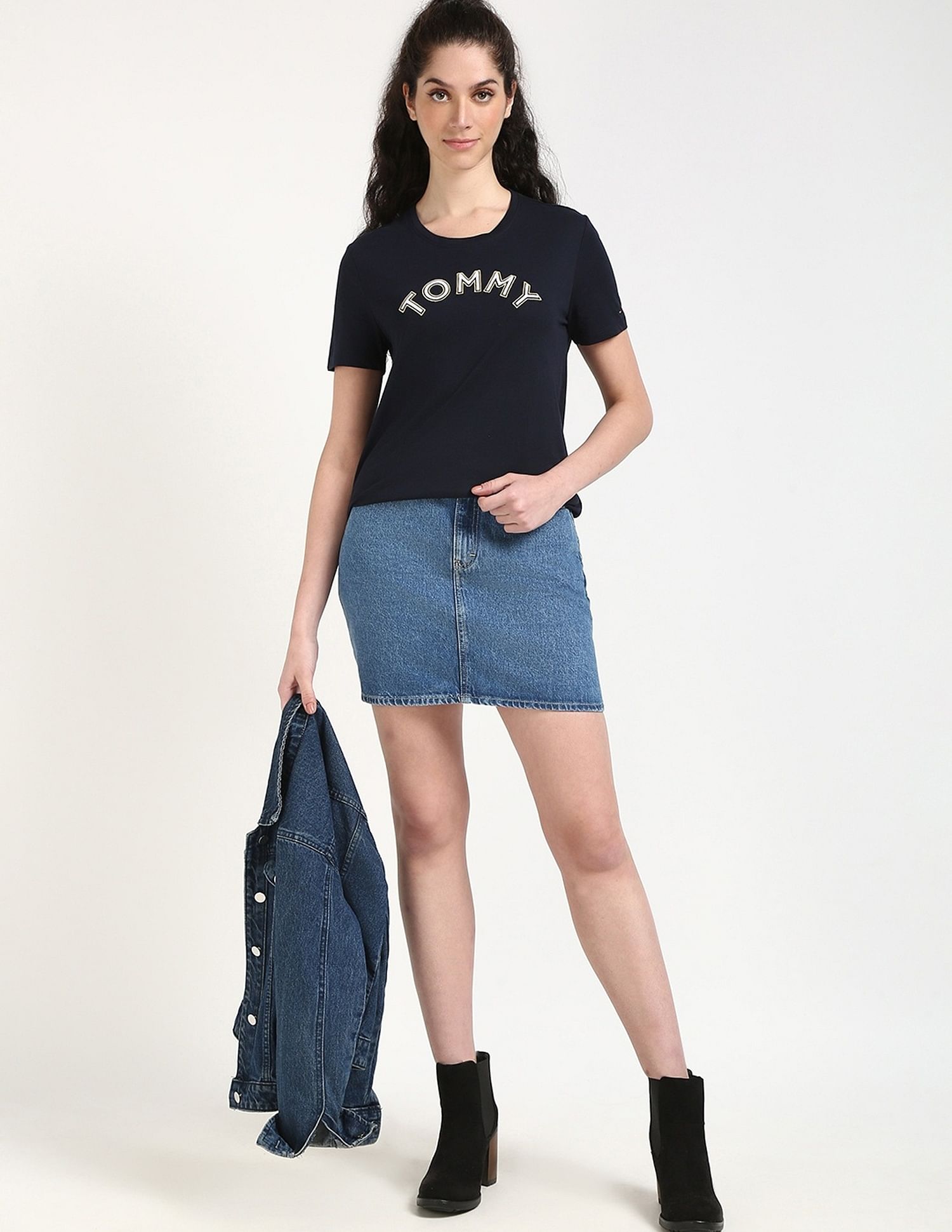 Tommy Hilfiger Logo Regular-Fit Cotton T-Shirt