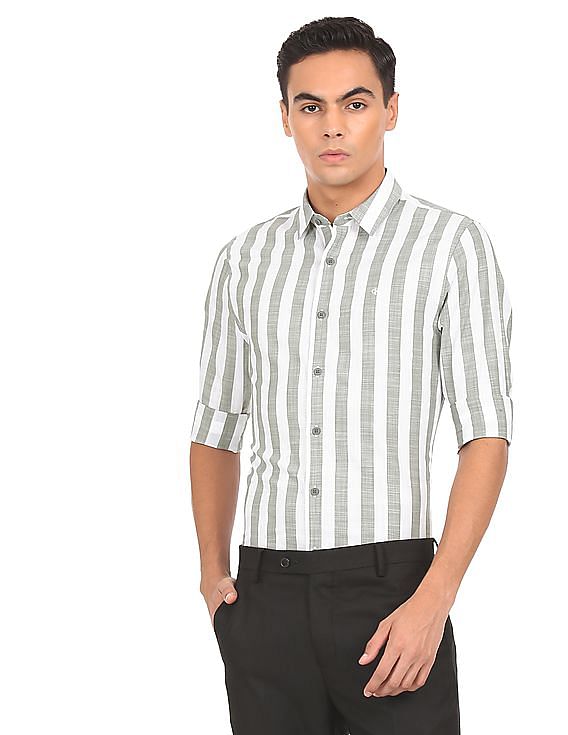Calvin Klein Men White And Green Slim Fit Striped Smart Casual Shirt