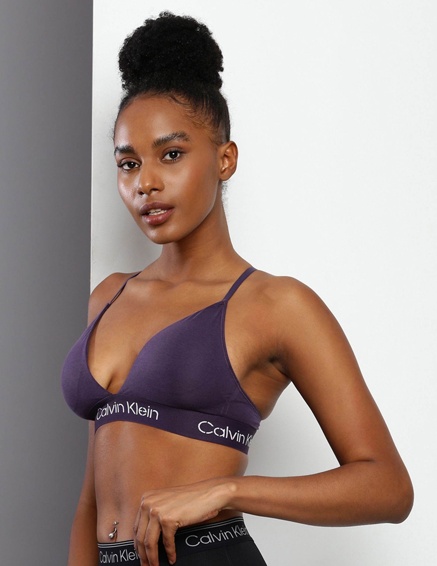 Buy Calvin Klein Underwear Lightly Lined Triangle Bra NNNOW