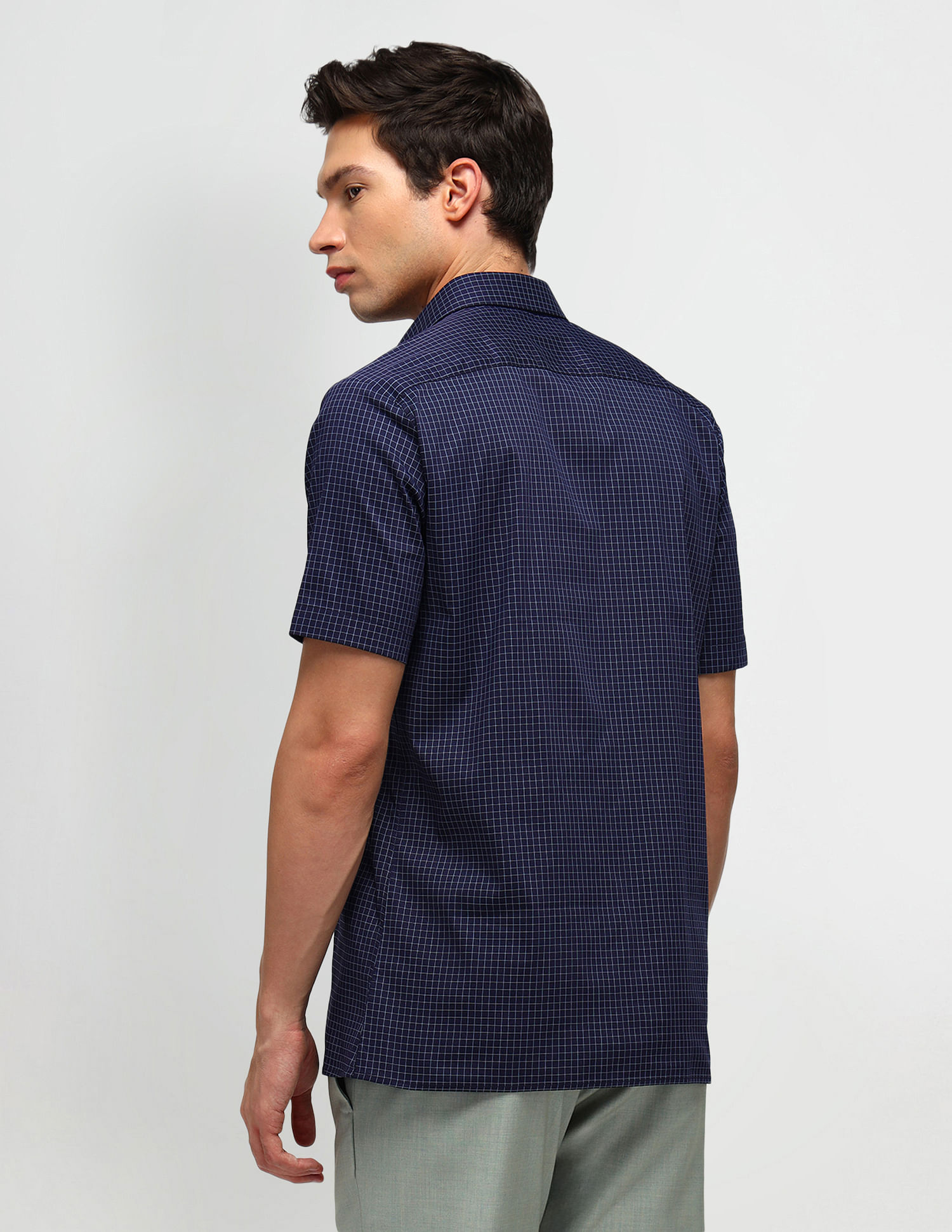 Arrow Dobby All-Over Pattern Shirt