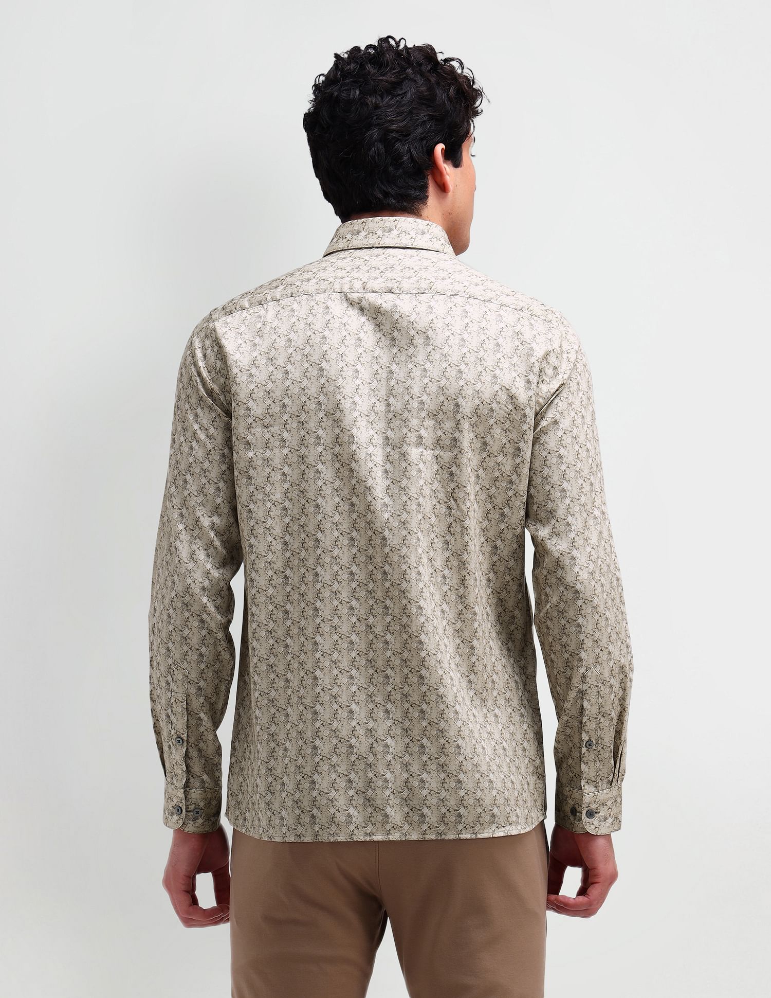 Arrow Newyork Manhattan Slim Fit Abstract Shirt