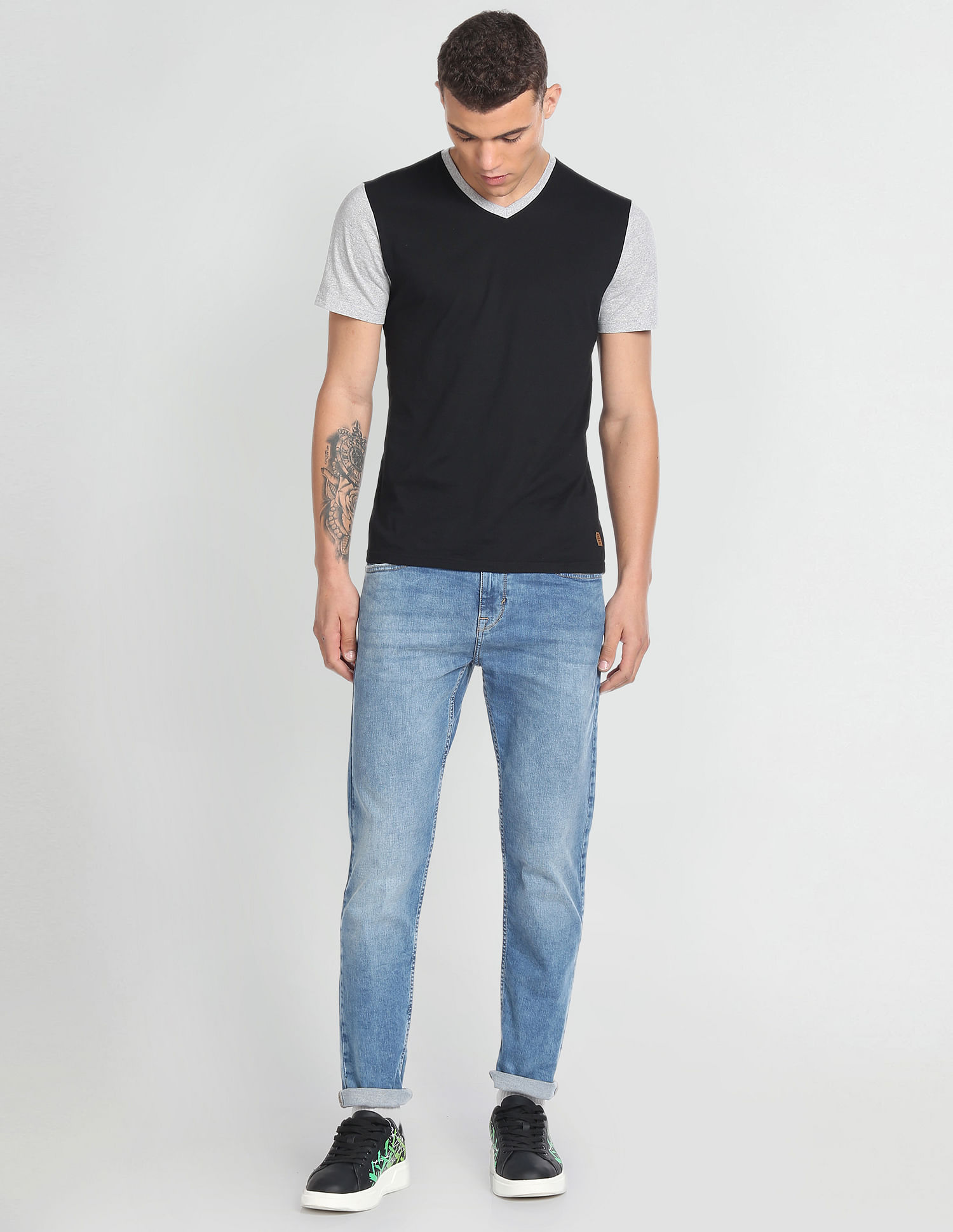 Flying Machine Slash Slim Tapered Fit Mid Rise Jeans