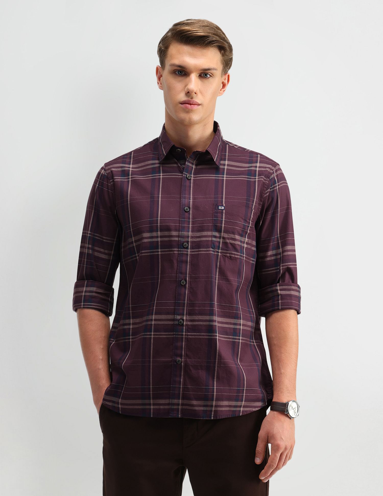 Arrow Sport Tailored Fit Cotton Shirt