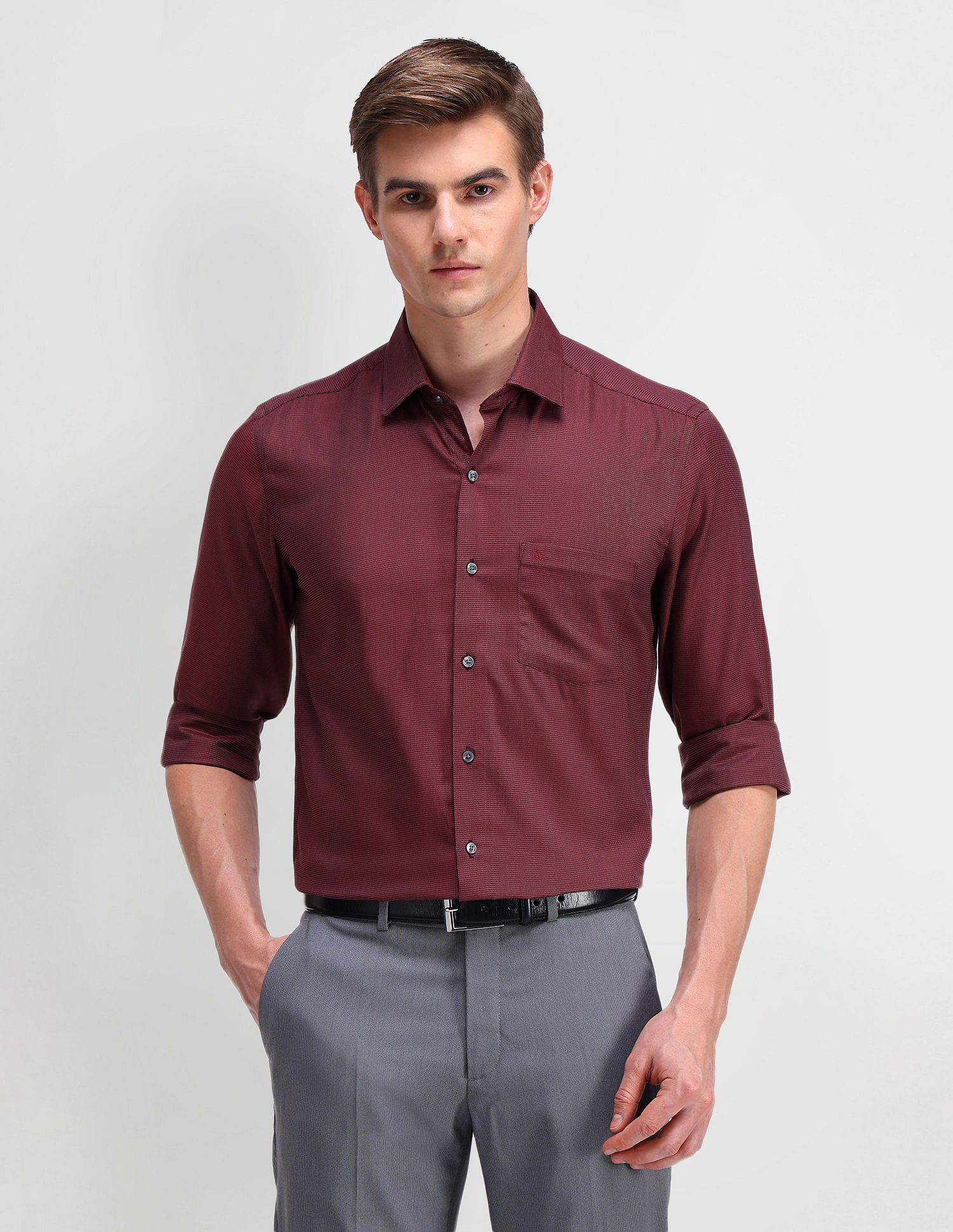 Arrow Manhattan Slim Fit Textured Shirt