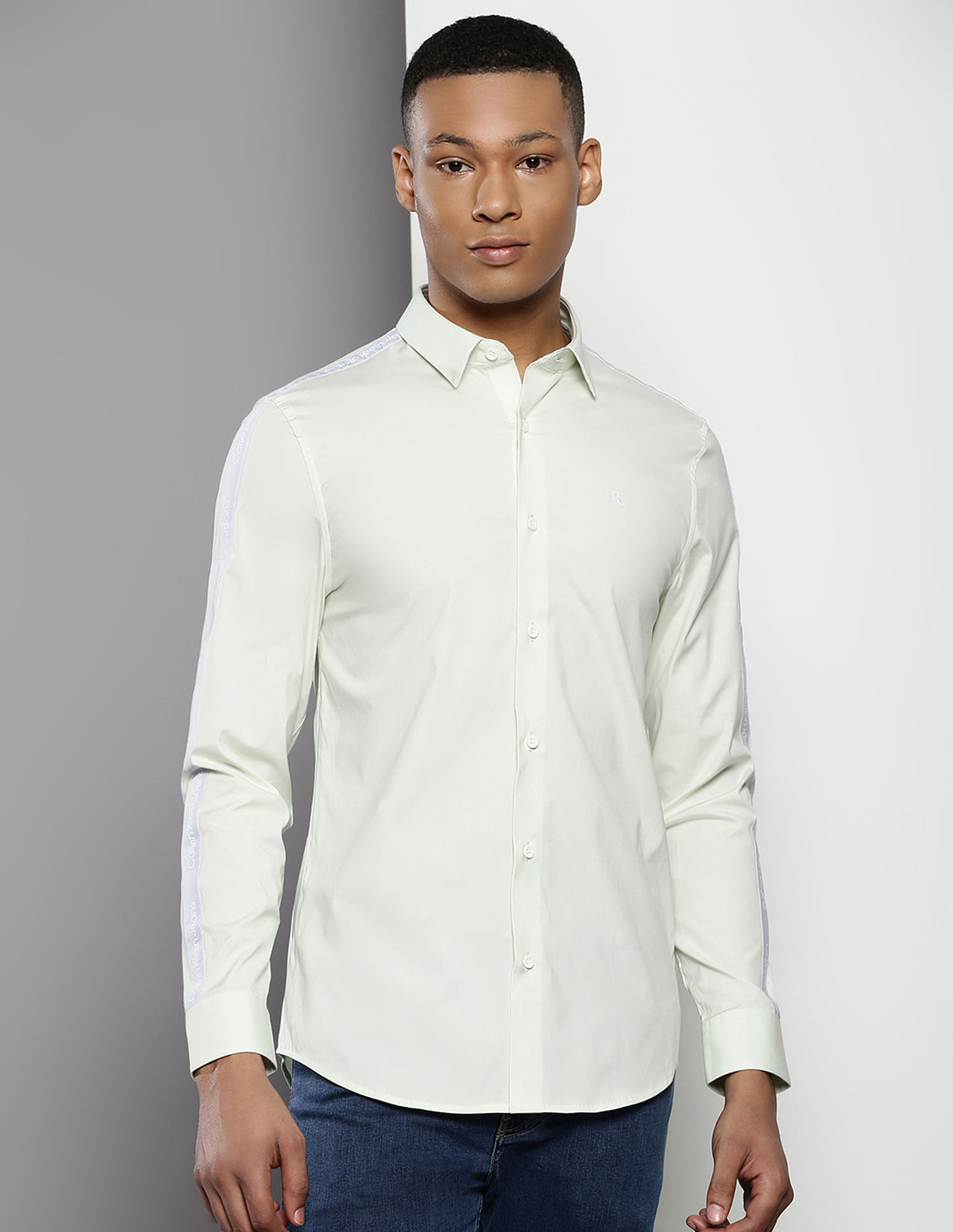 Calvin Klein Brand Tape Sleeve Slim Shirt