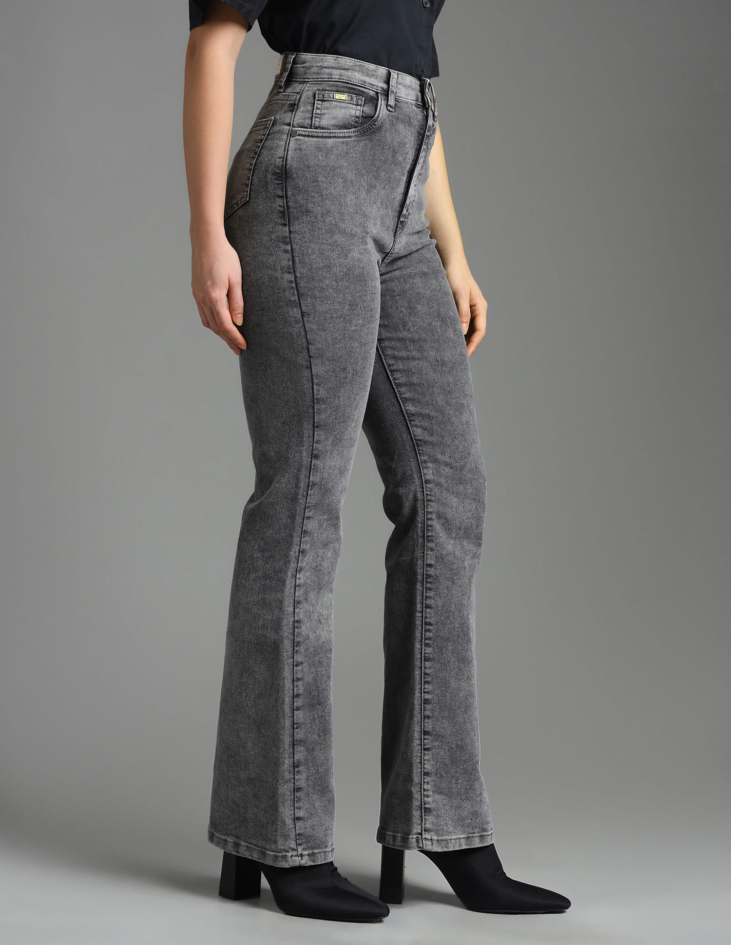 Buy Flying Machine Women Ultra High Rise Bootcut Jeans - NNNOW.com
