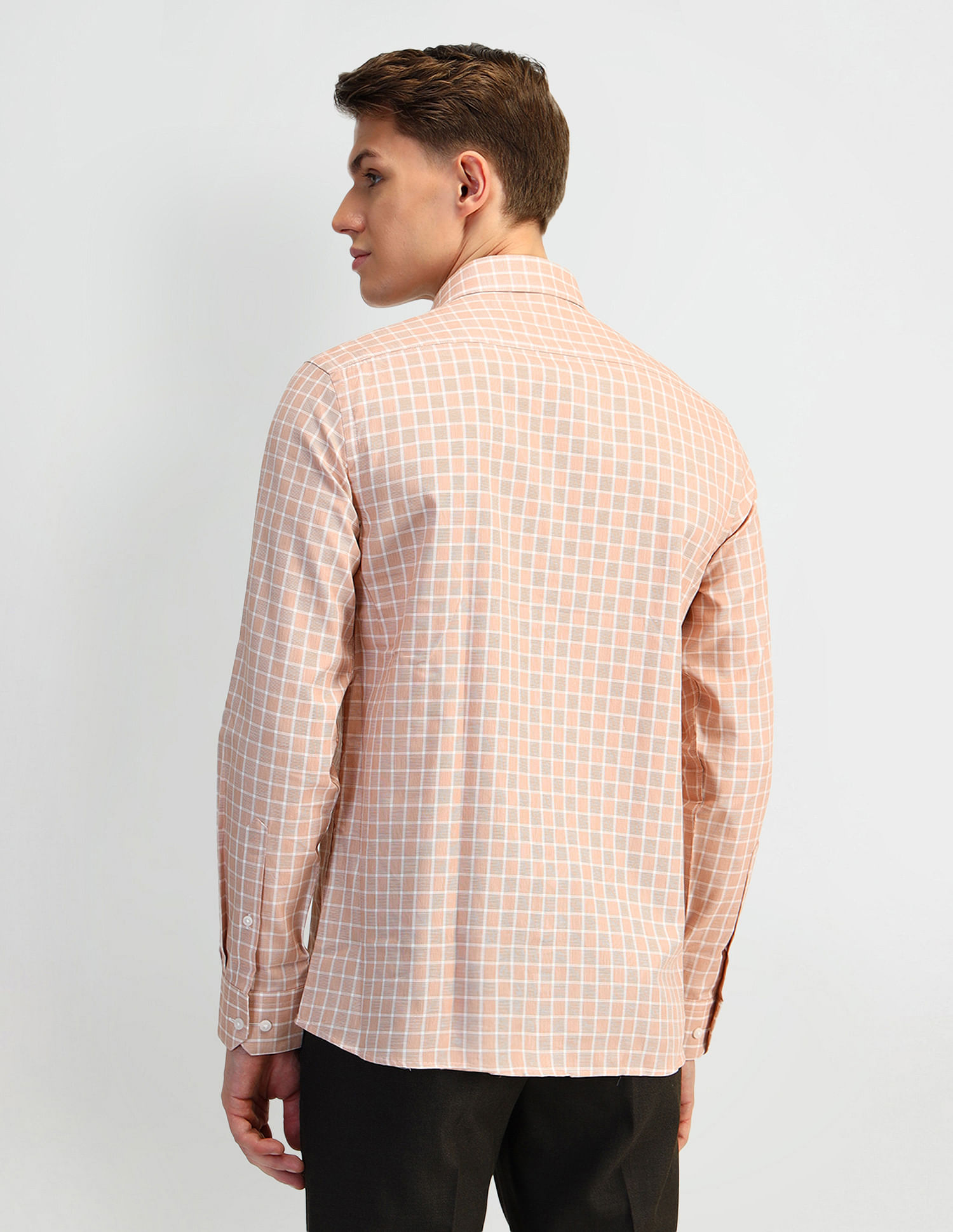 Arrow Manhattan Slim Fit Solid Shirt