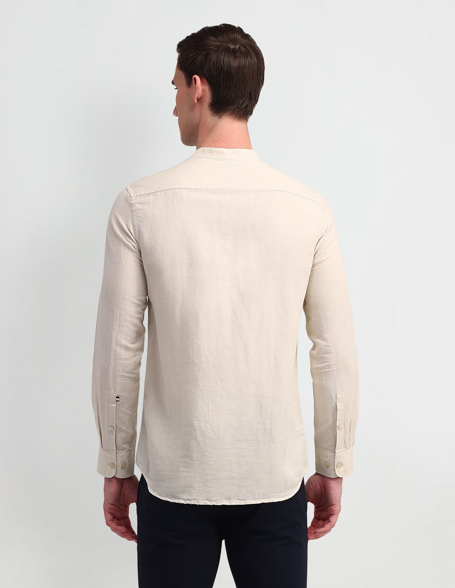 Arrow Sport Slim Fit Solid Shirt