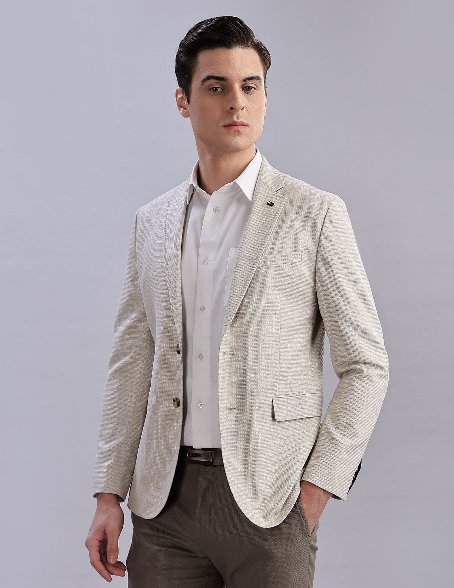 Tommy Hilfiger Self-Design Regular-Fit Viscose Single Breasted Blazer