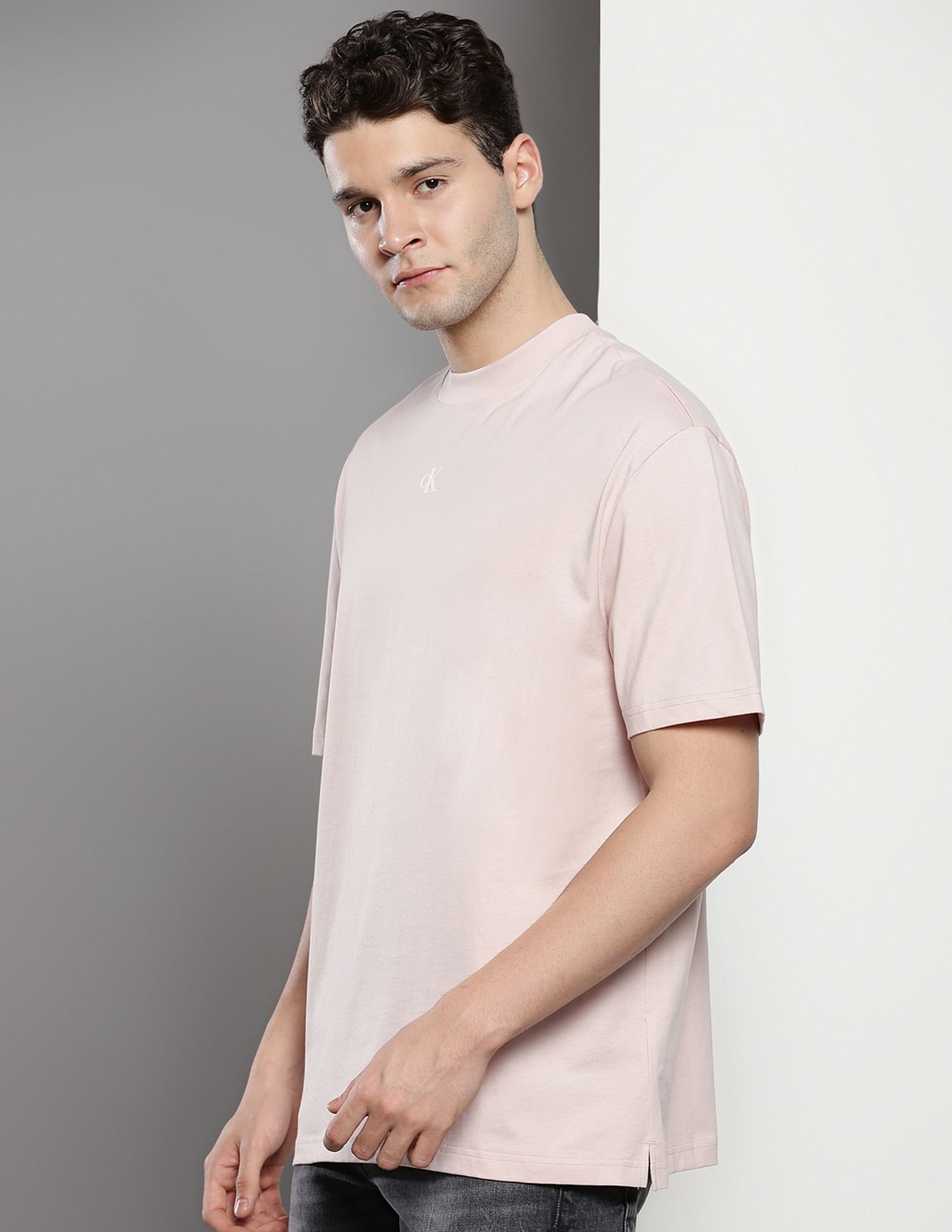 Calvin Klein Diffuse Graphic Relaxed T-Shirt