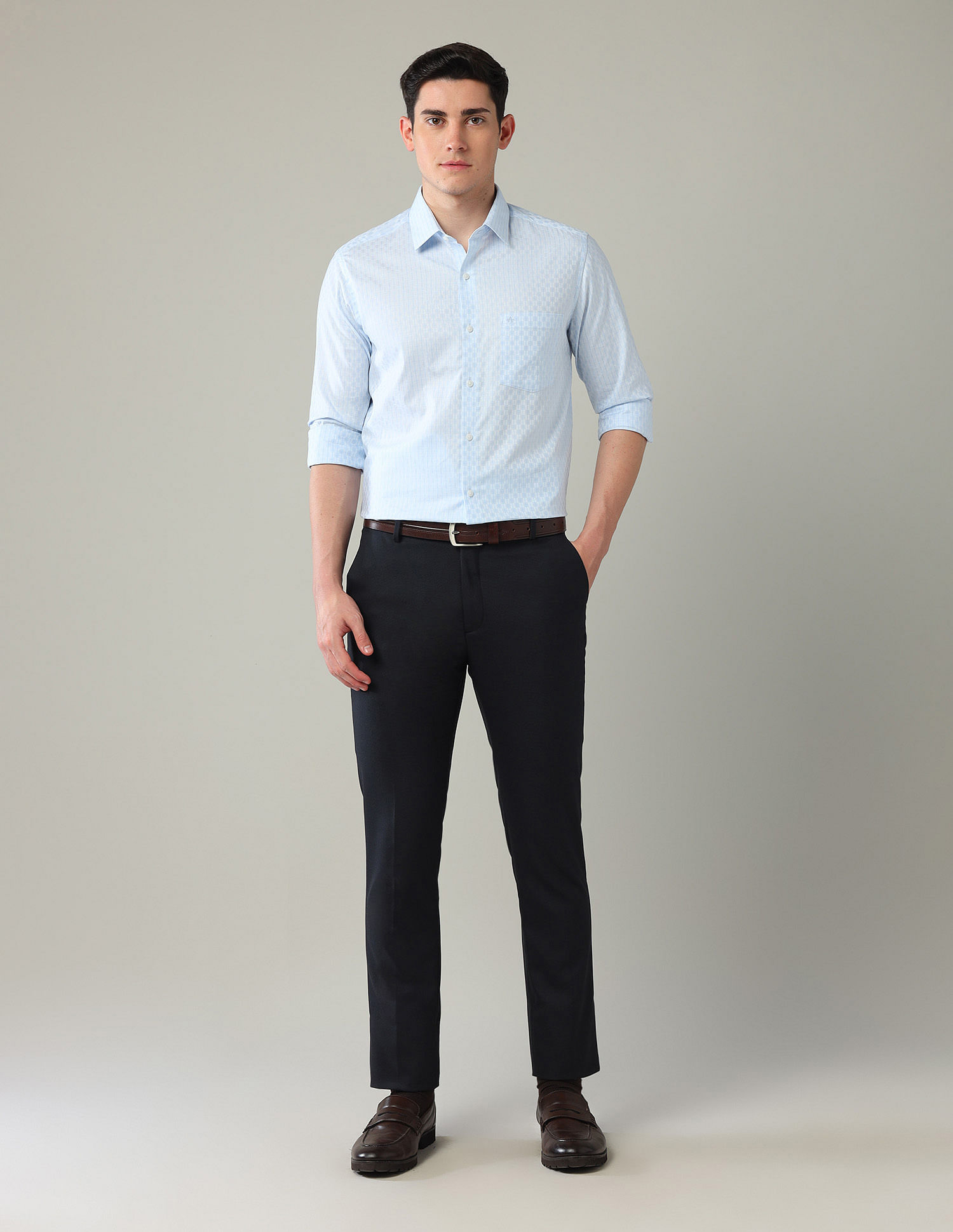 Arrow AutoFlex Regular Fit Mid Rise Trousers