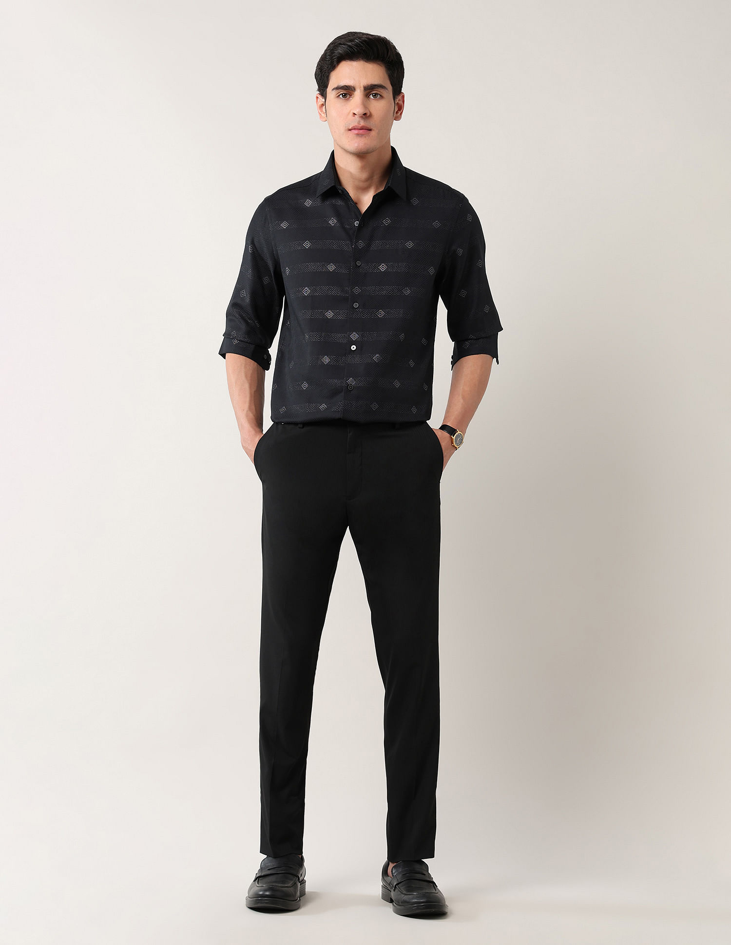 Arrow Newyork Manhattan Slim Fit Pure Cotton Shirt