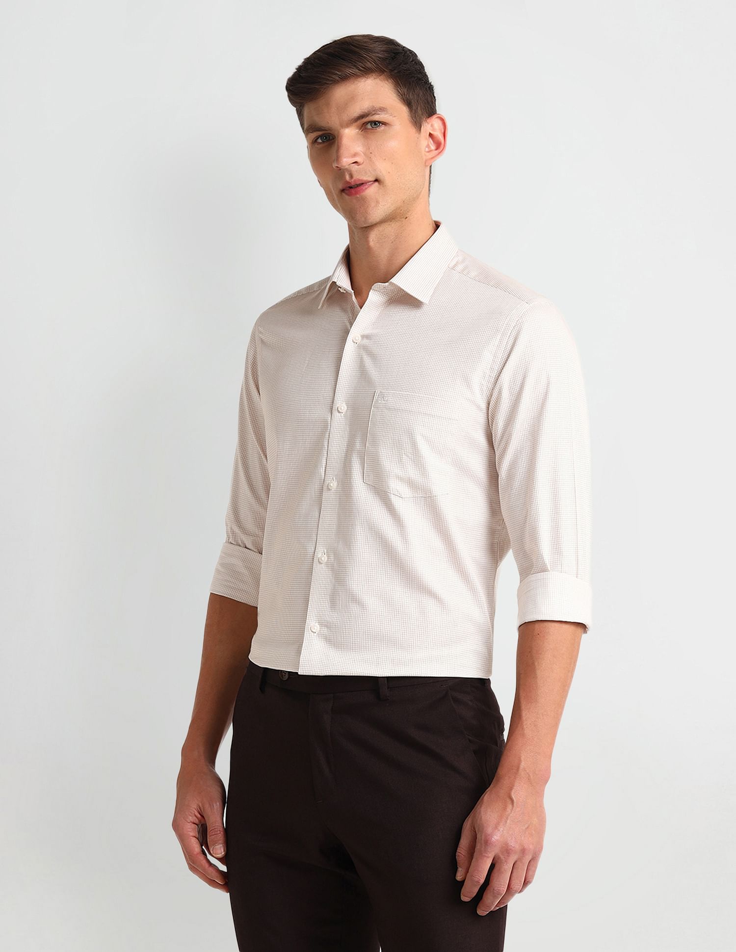 Arrow Manhattan Slim Fit Cotton Shirt