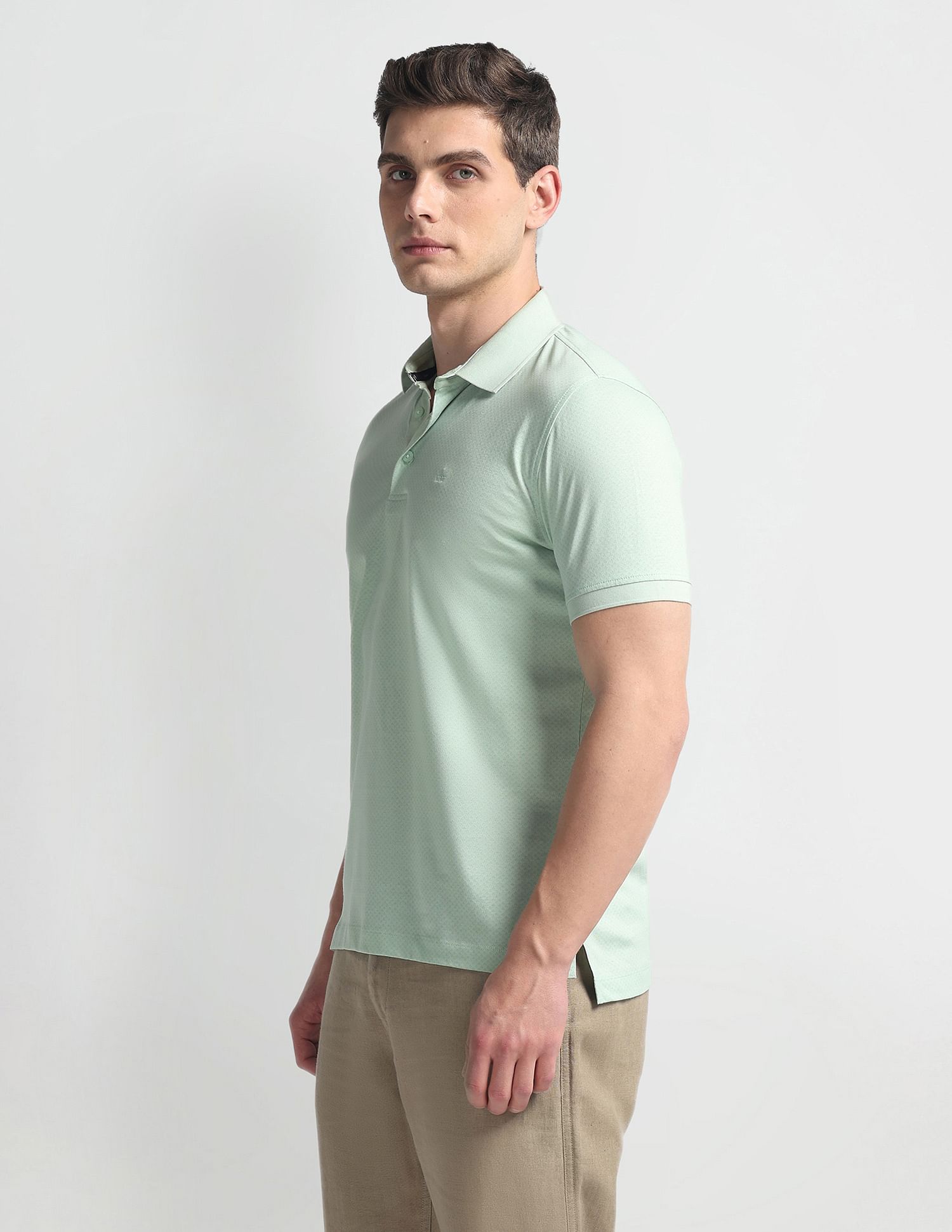 Arrow Pure Cotton Patterned Knit Polo Shirt