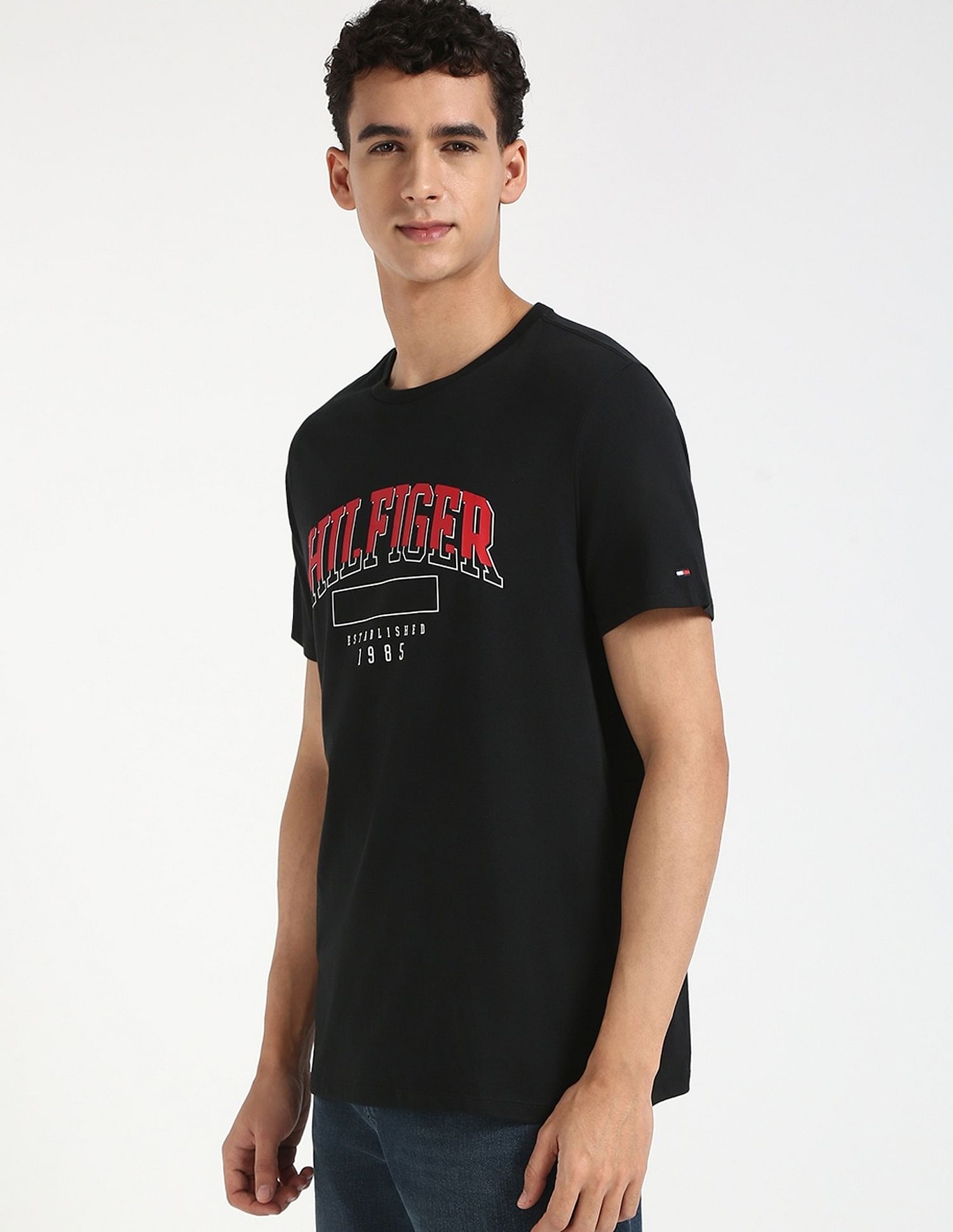 Tommy Hilfiger Logo Regular-Fit Cotton T-Shirt