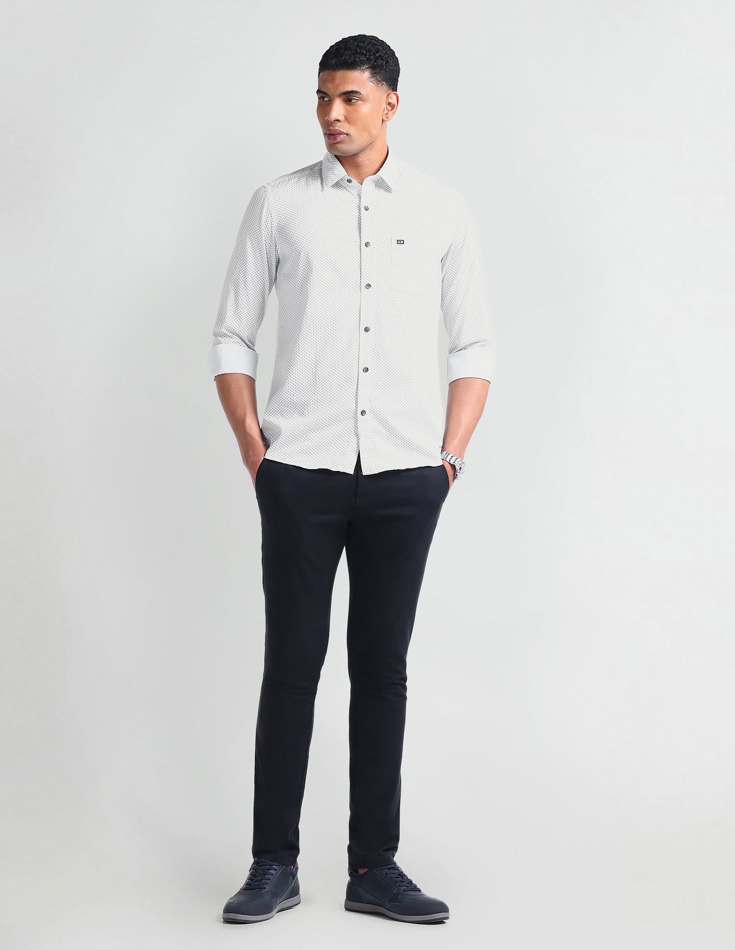 Arrow Sport Geometric Print Manhattan Slim Shirt