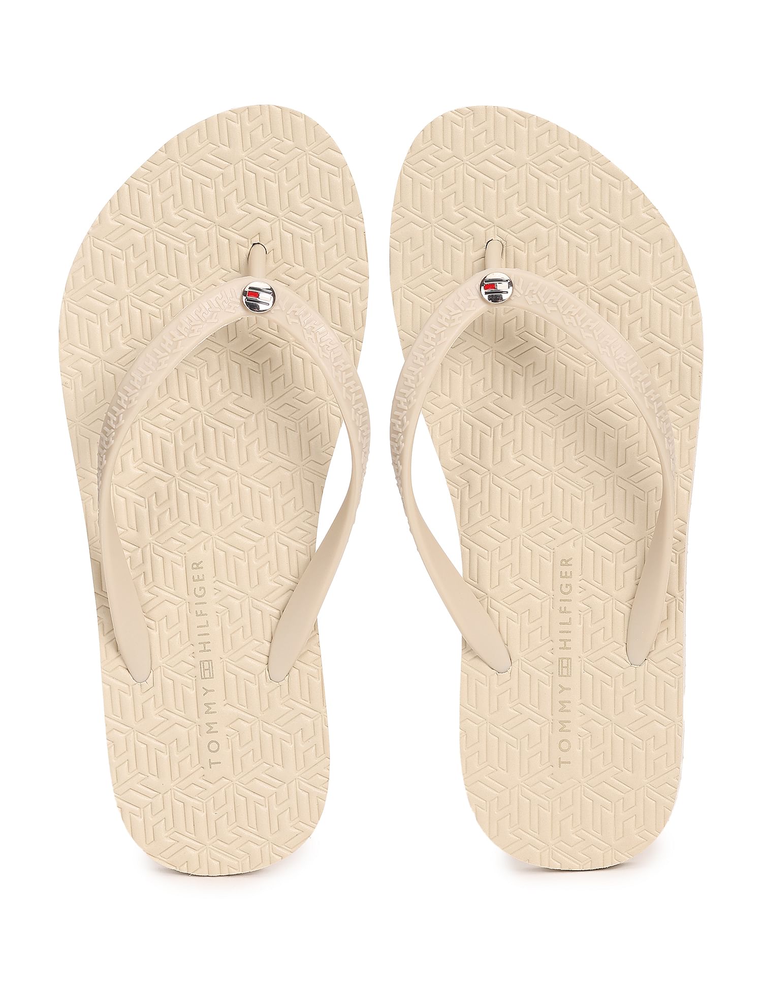 Buy Tommy Hilfiger Women Basic Solid Beach Flip Flops NNNOW