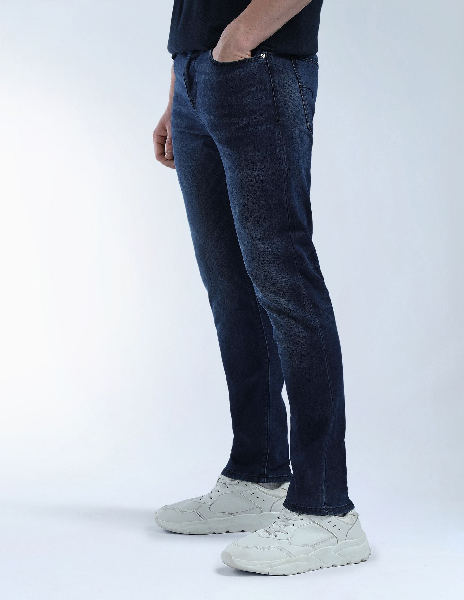 Flying Machine Slash Slim Tapered Fit F-Lite Jeans