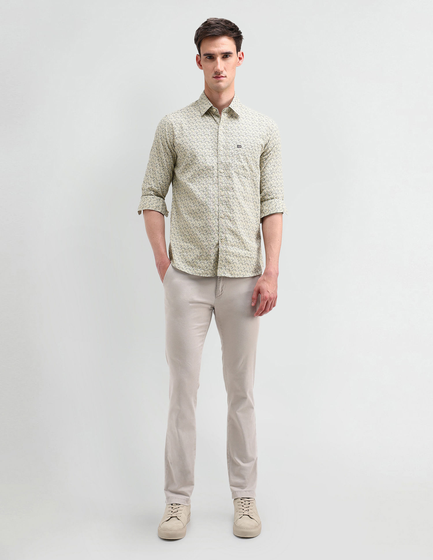 Arrow Sport Manhattan Slim Fit Dobby Shirt