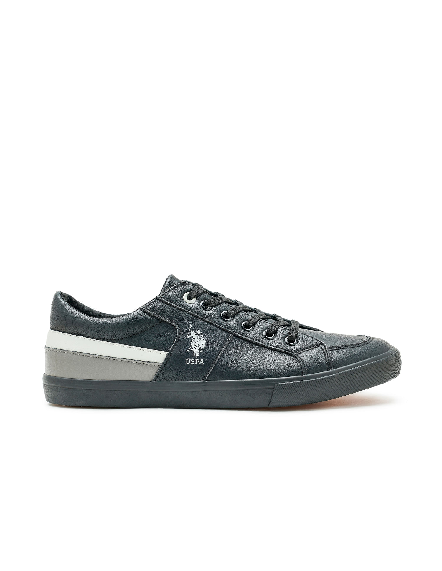 U.S. Polo Assn. Men Clarkin 7.0 Colourblocked Sneakers