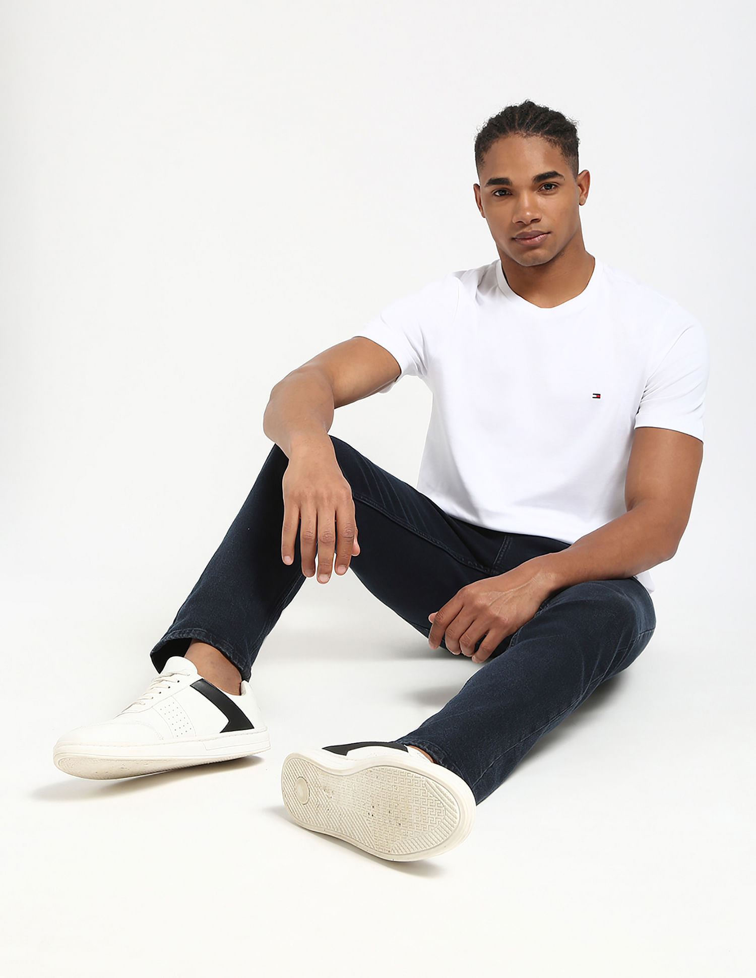 Tommy Hilfiger Solid Regular-Fit Cotton T-Shirt