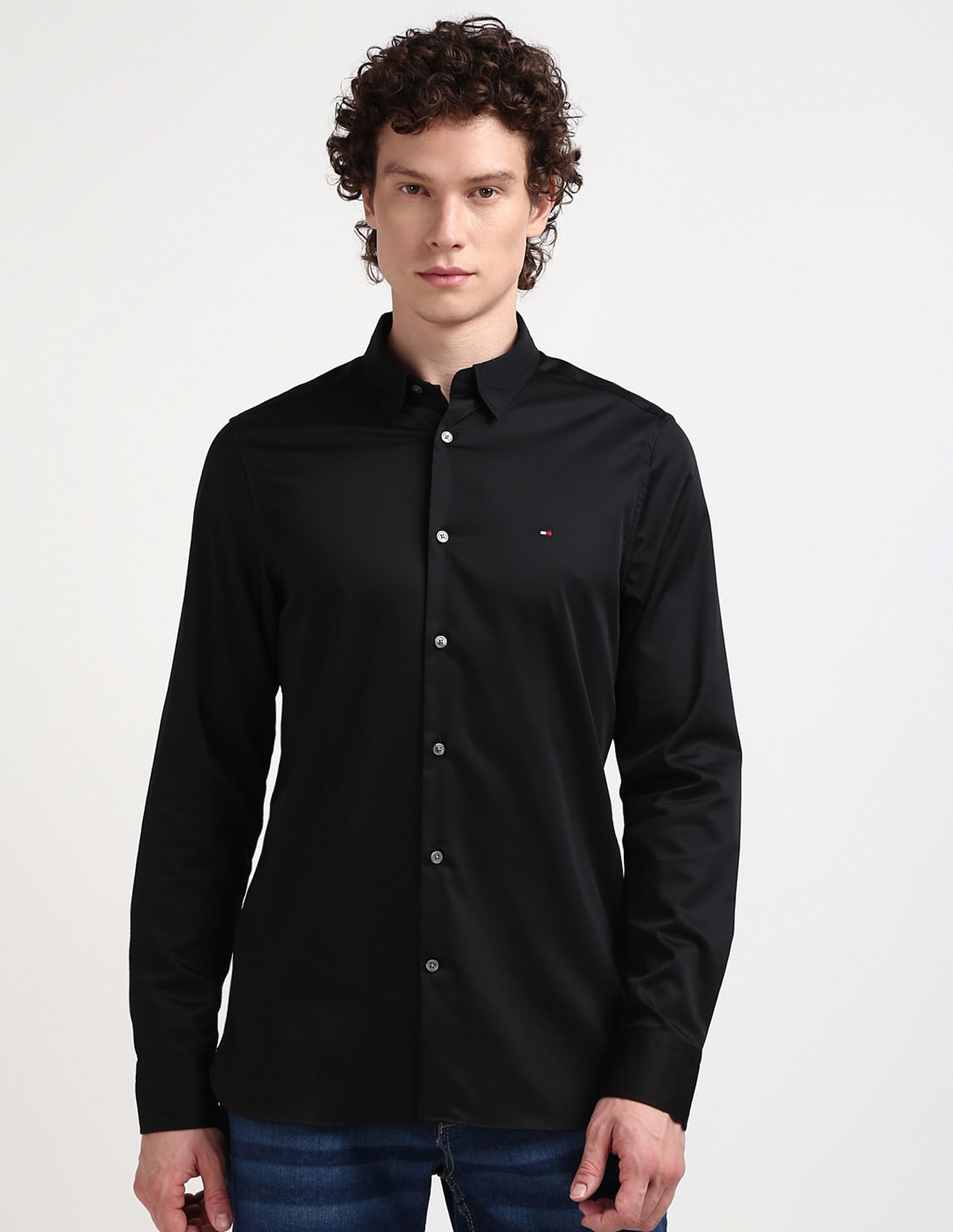 Tommy Hilfiger Solid Satin Slim Fit Shirt