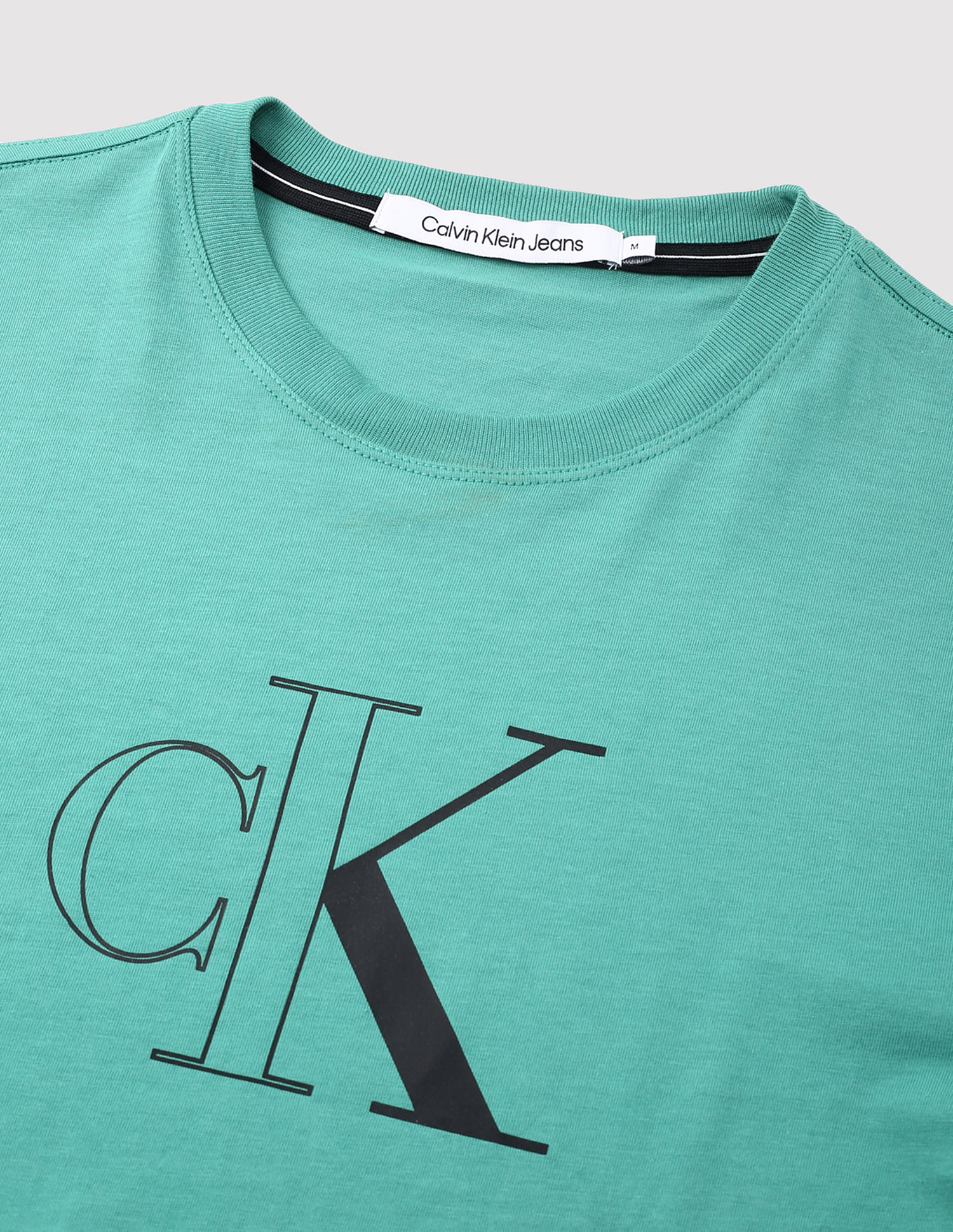 Calvin Klein Sustainable Outline Monologo T-Shirt