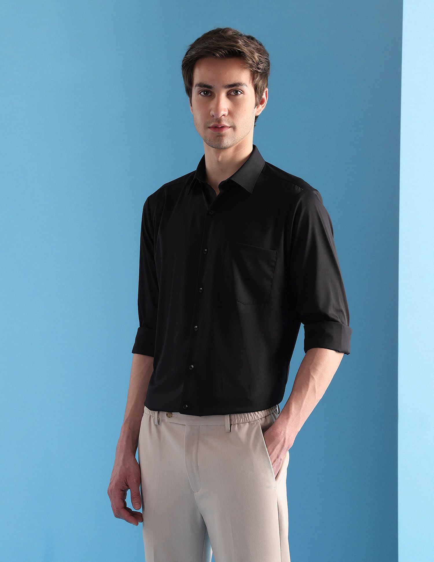 Arrow Solid Liberty Classic Fit Velocity Shirt