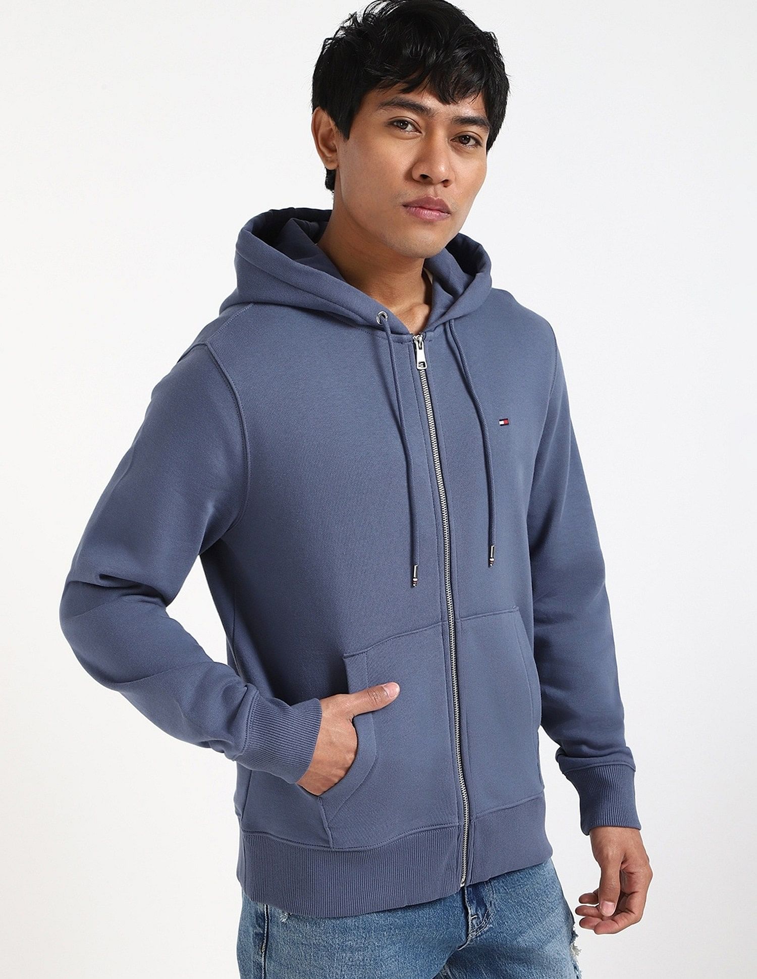 Tommy Hilfiger Solid Regular-Fit Cotton Hodded Sweatshirt