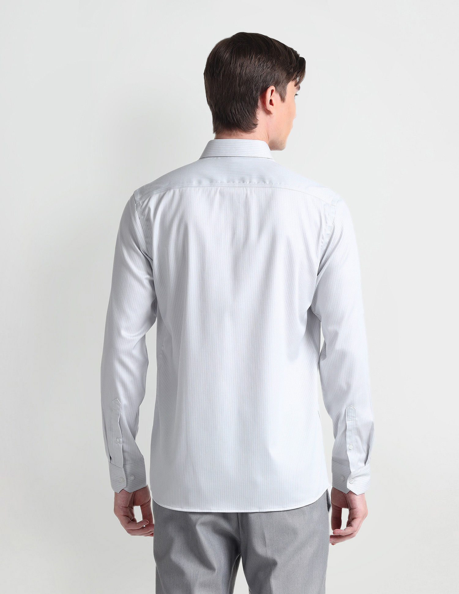 Arrow Manhattan Slim Fit Auto Press Shirt