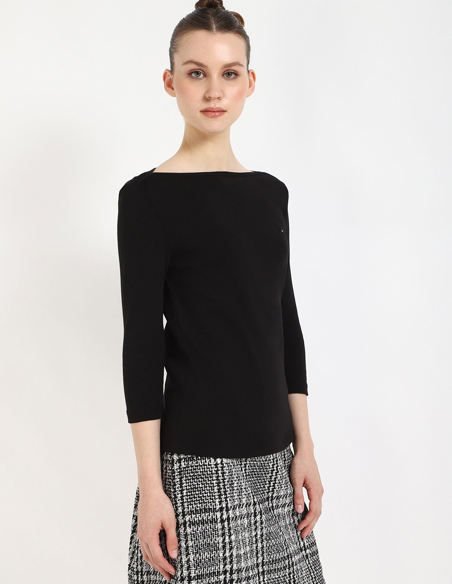 Tommy Hilfiger Solid Slim-Fit Cotton T-Shirt