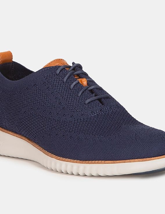 Buy Cole Haan Men Navy Wingtip Oxford