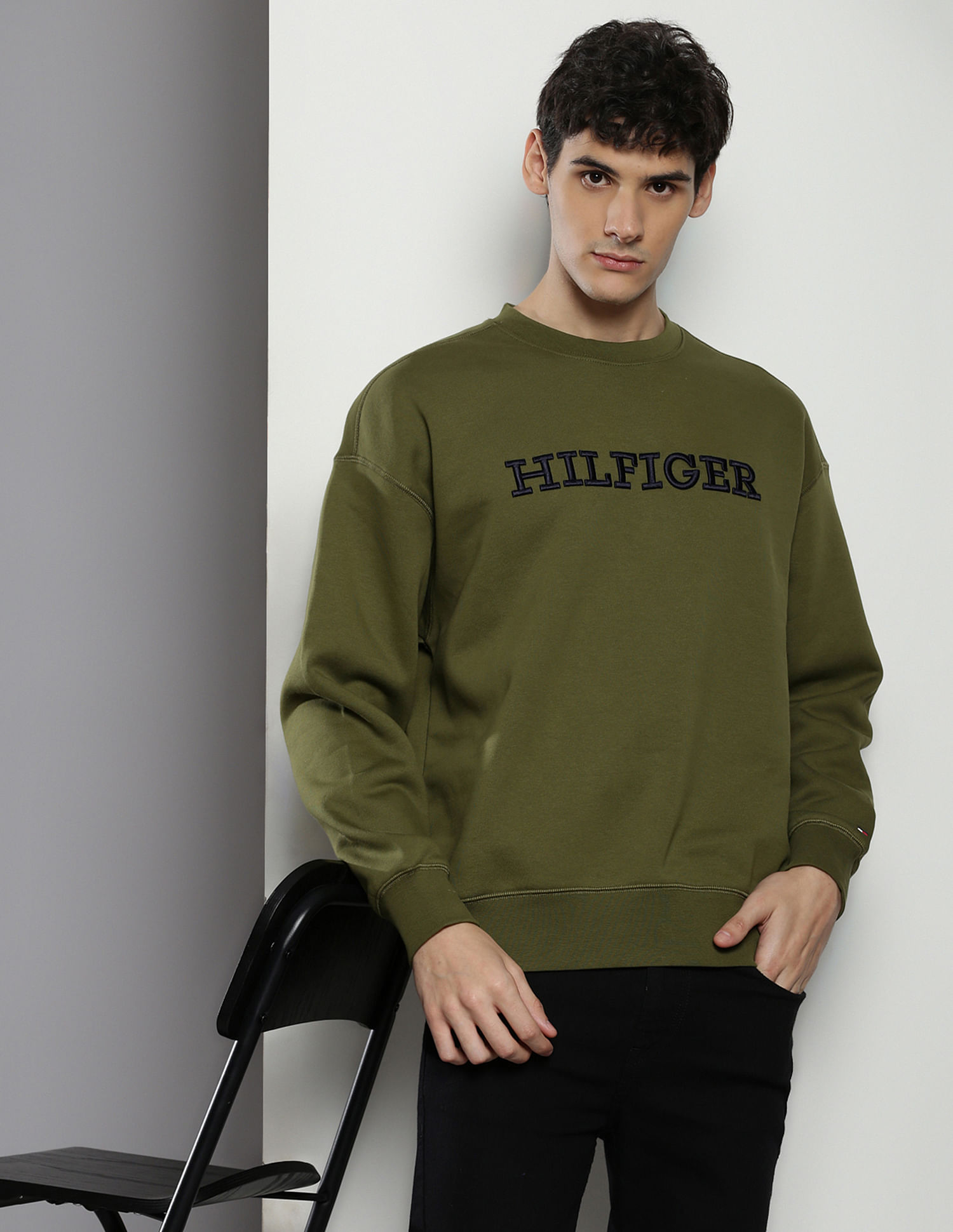 Tommy Hilfiger Crew Neck Embroidered Sweatshirt