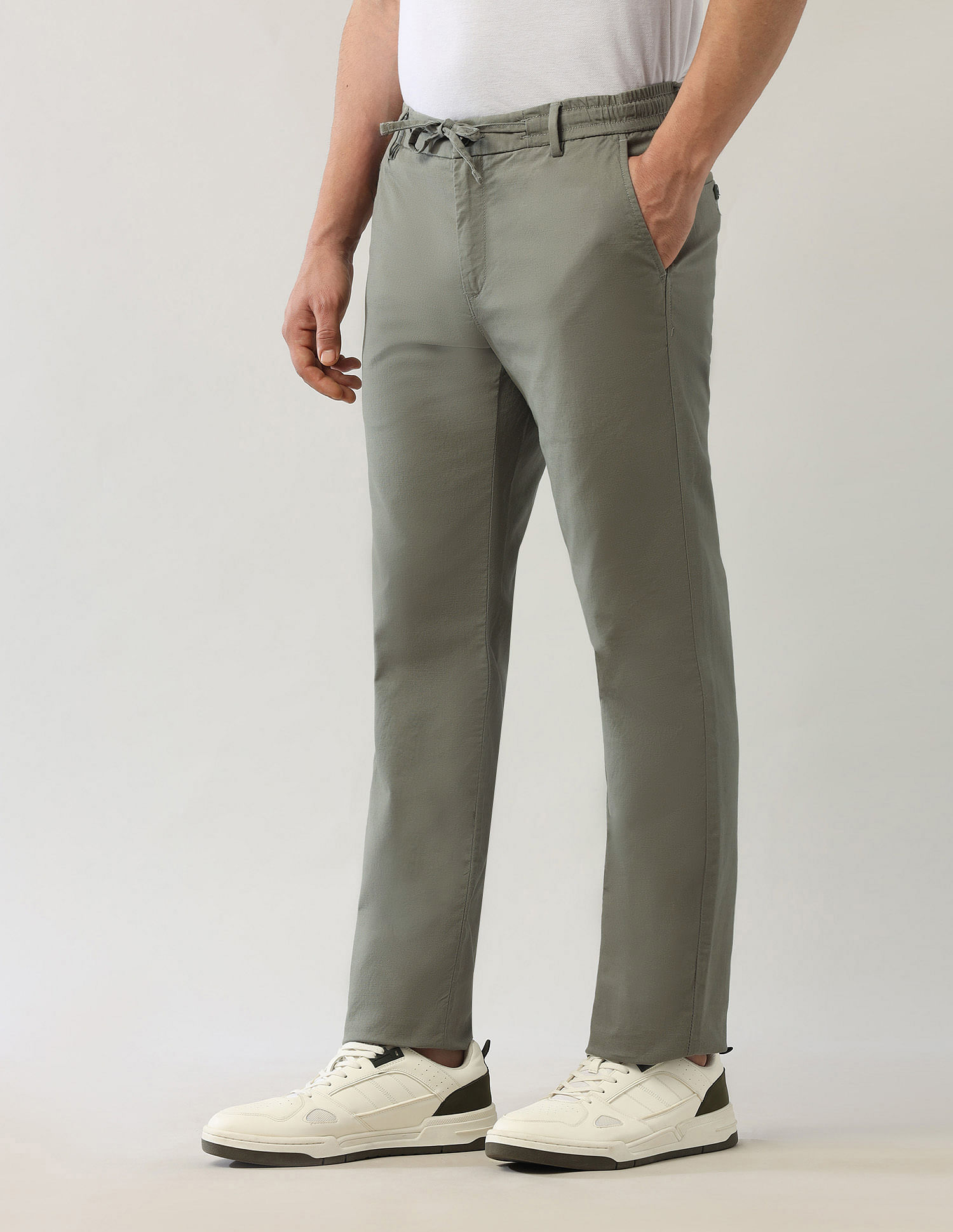 Arrow Sport Twill Night Is Young Trousers