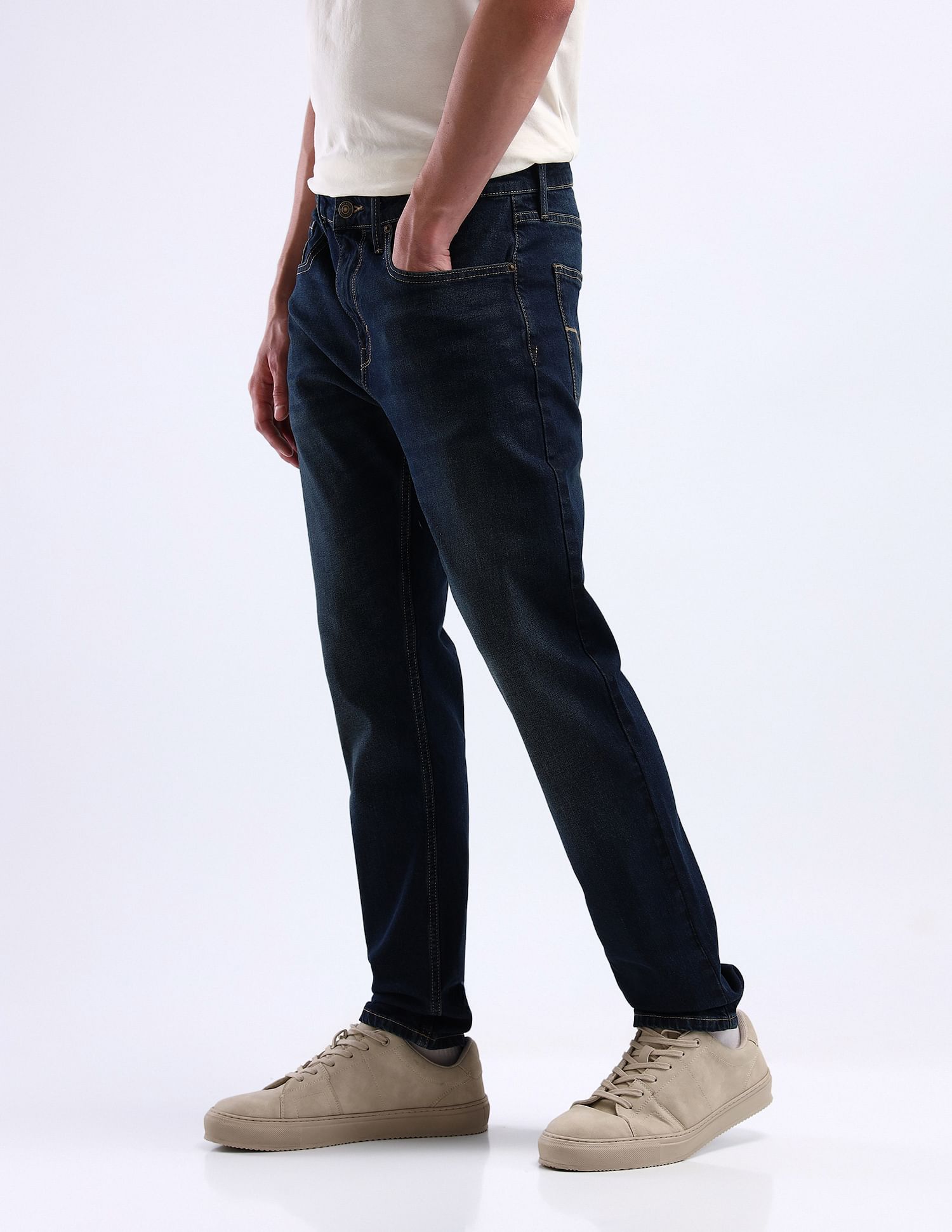Flying Machine Mid Rise Slim Tapered Fit Jeans
