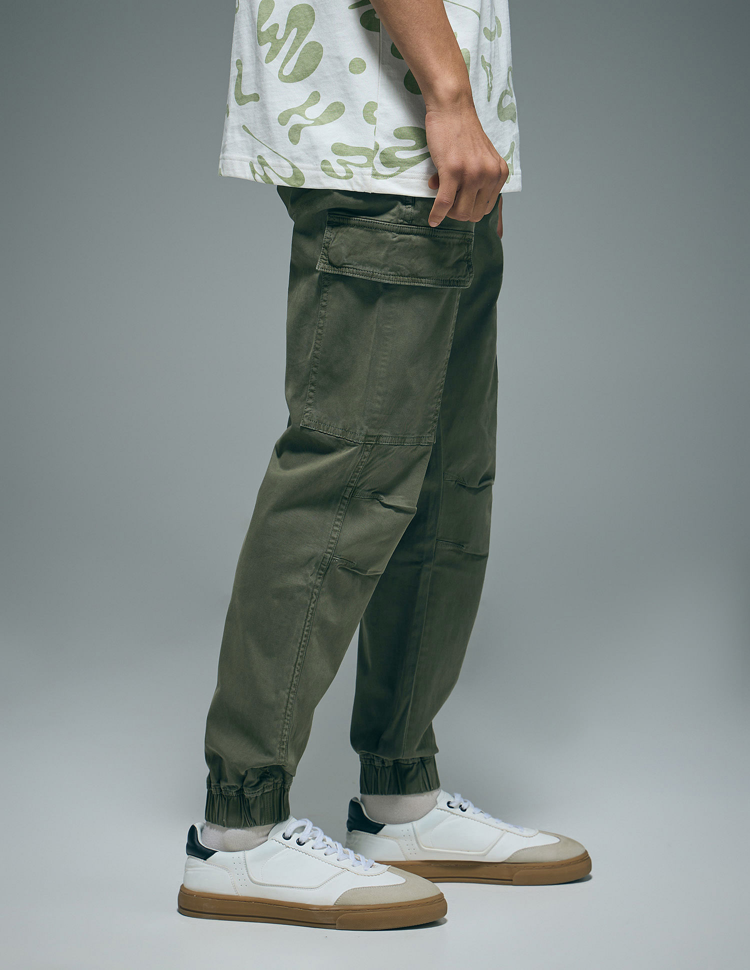 Flying Machine Slim Fit Cargo Pants