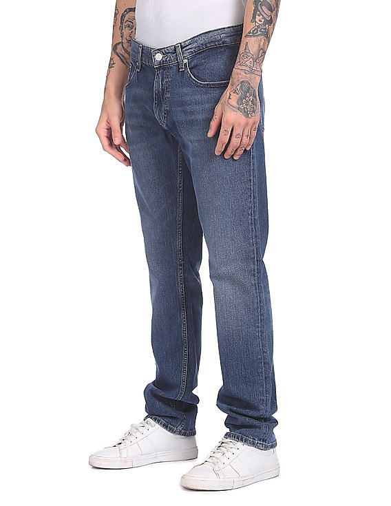 Tommy Hilfiger Men Blue Ryan Straight Fit Stone Wash Jeans