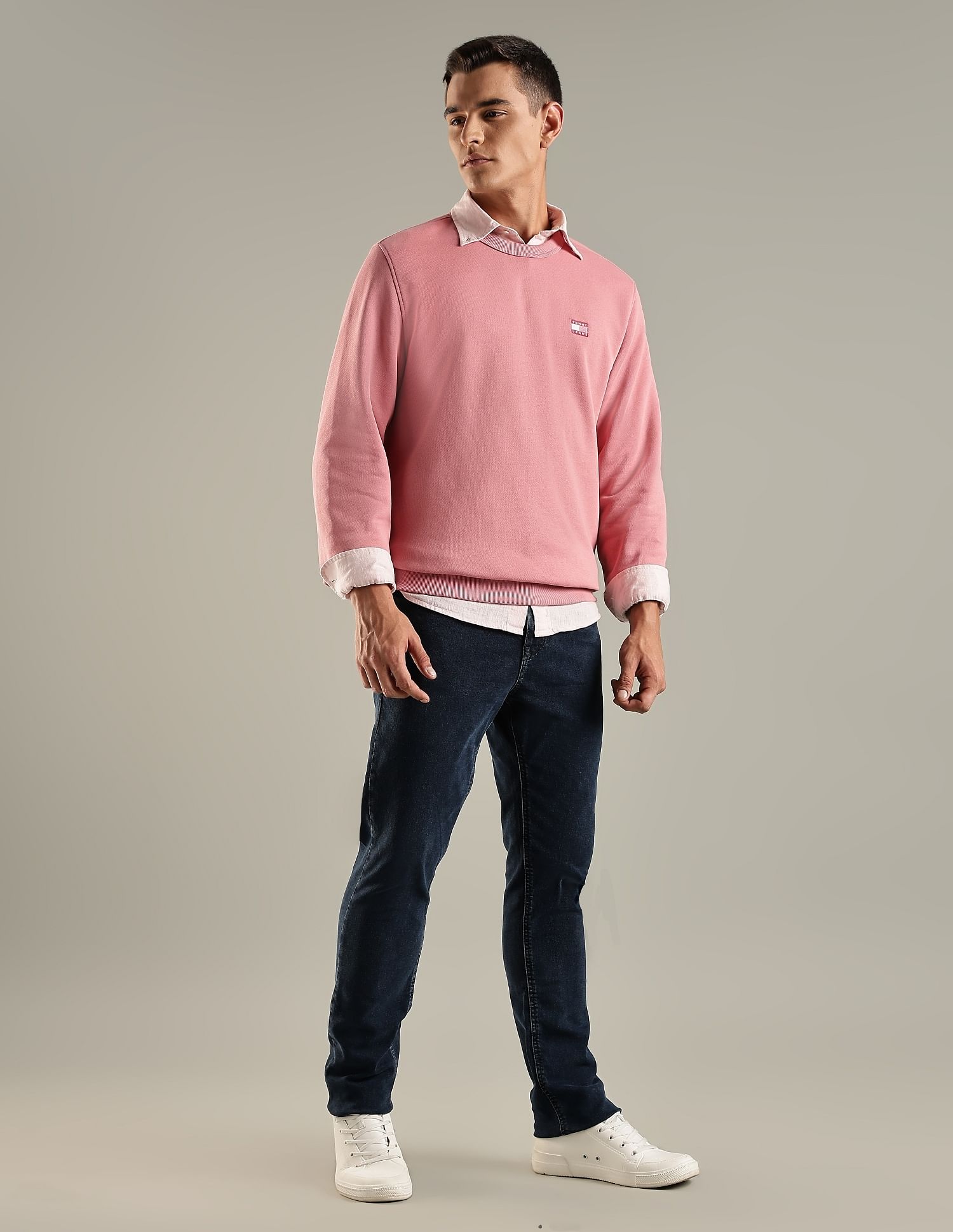 Tommy Hilfiger Solid Regular Fit Cotton Sweatshirt