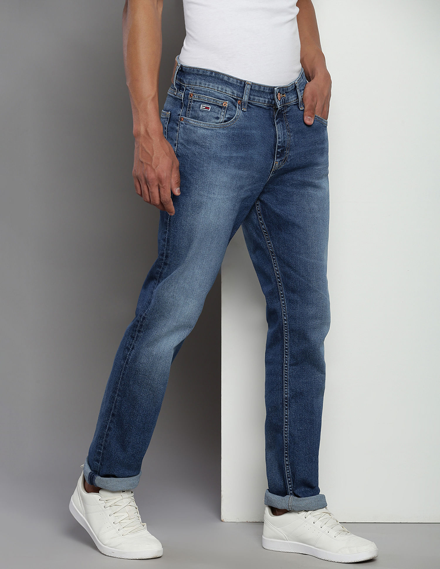 Tommy Hilfiger Ryan Straight Fit Stone Wash Jeans