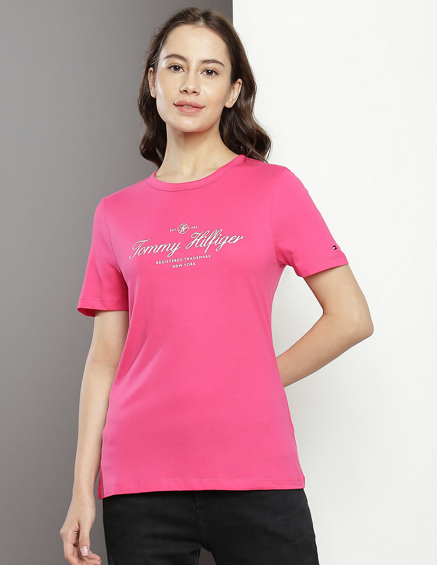 Tommy Hilfiger Brand Print Slim T-Shirt