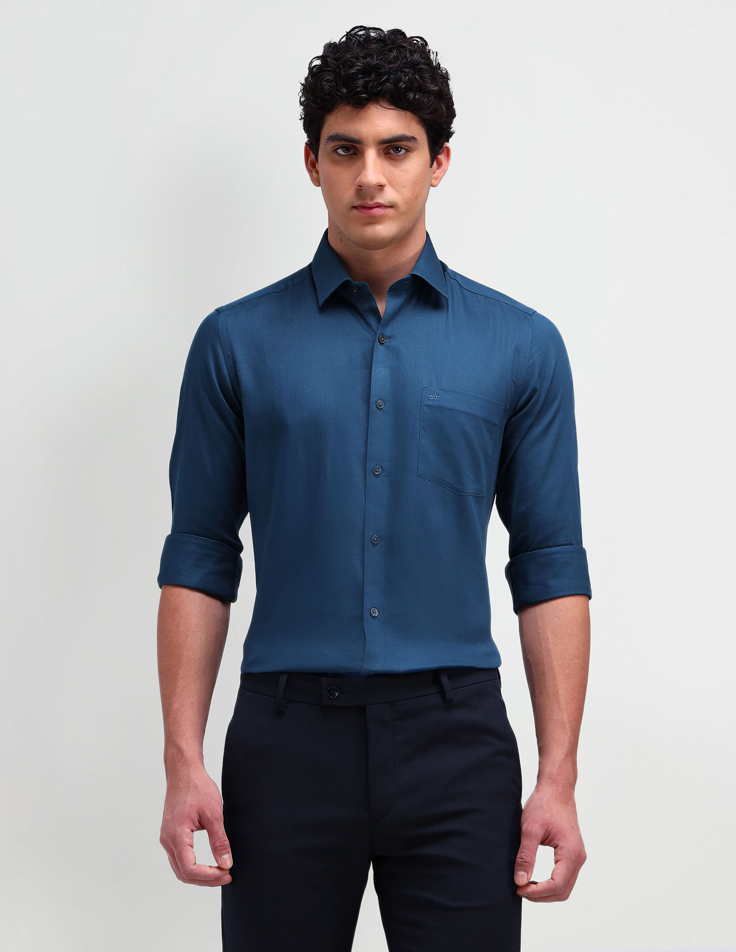 Arrow Manhattan Slim Dobby Shirt