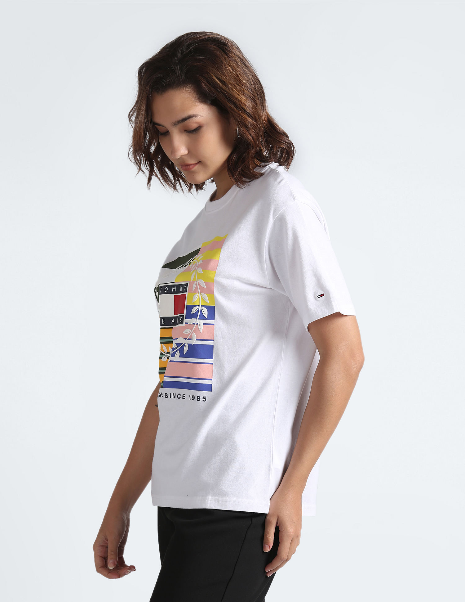 Buy Tommy Hilfiger Graphic Relaxed Luxe T-Shirt - NNNOW.com