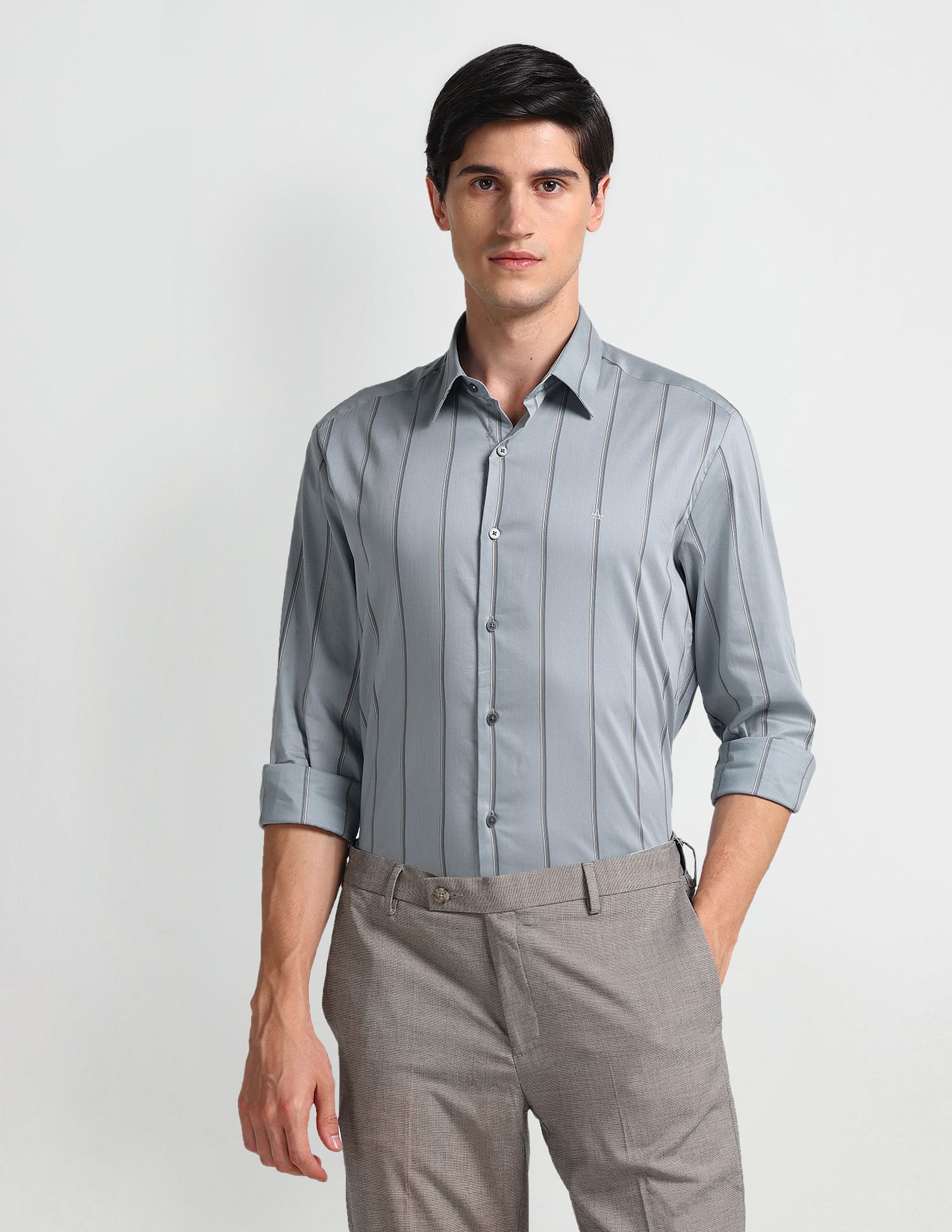 Arrow Newyork Vertical Stripe Slim Fit Shirt