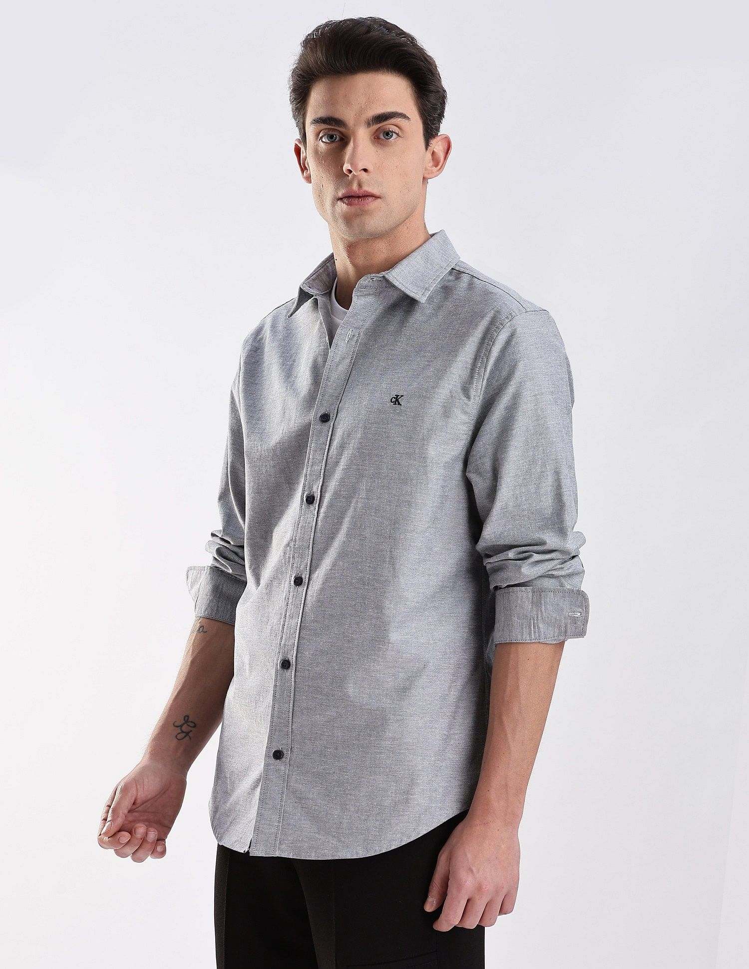 Calvin Klein Jeans Solid Regular Fit Oxford Woven Shirt
