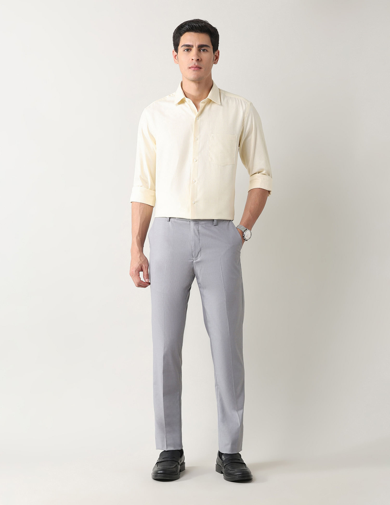 Arrow Manhattan Slim Fit Textured Shirt