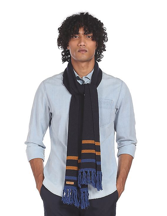 U.S. Polo Assn. Contrast Stripe Tassel Hem Muffler