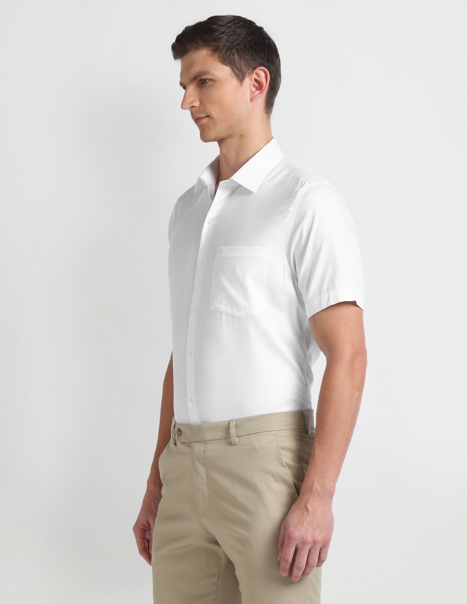 Arrow Manhattan Slim Fit Cotton Shirt