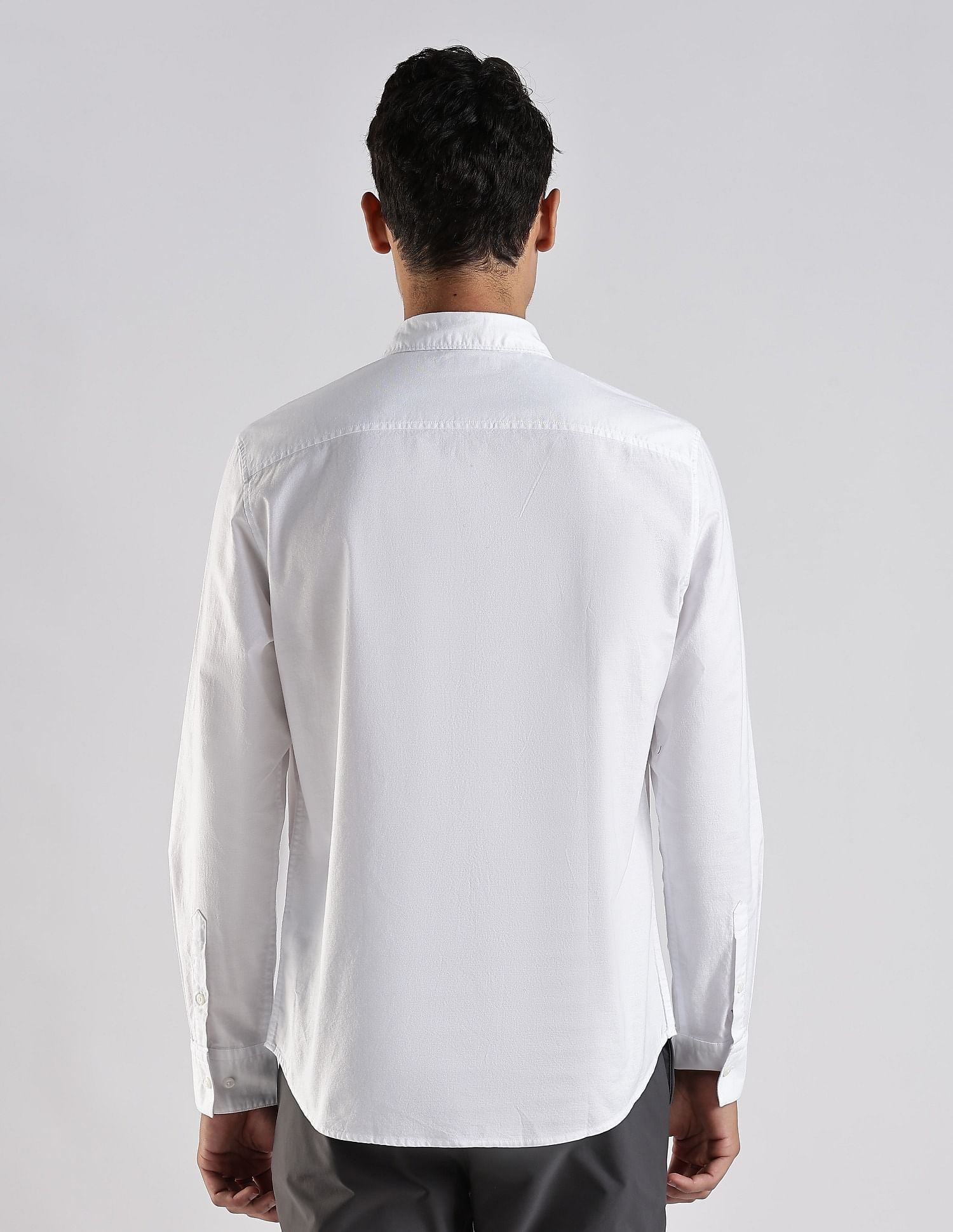 Calvin Klein Jeans Solid Regular Fit Cotton Shirt
