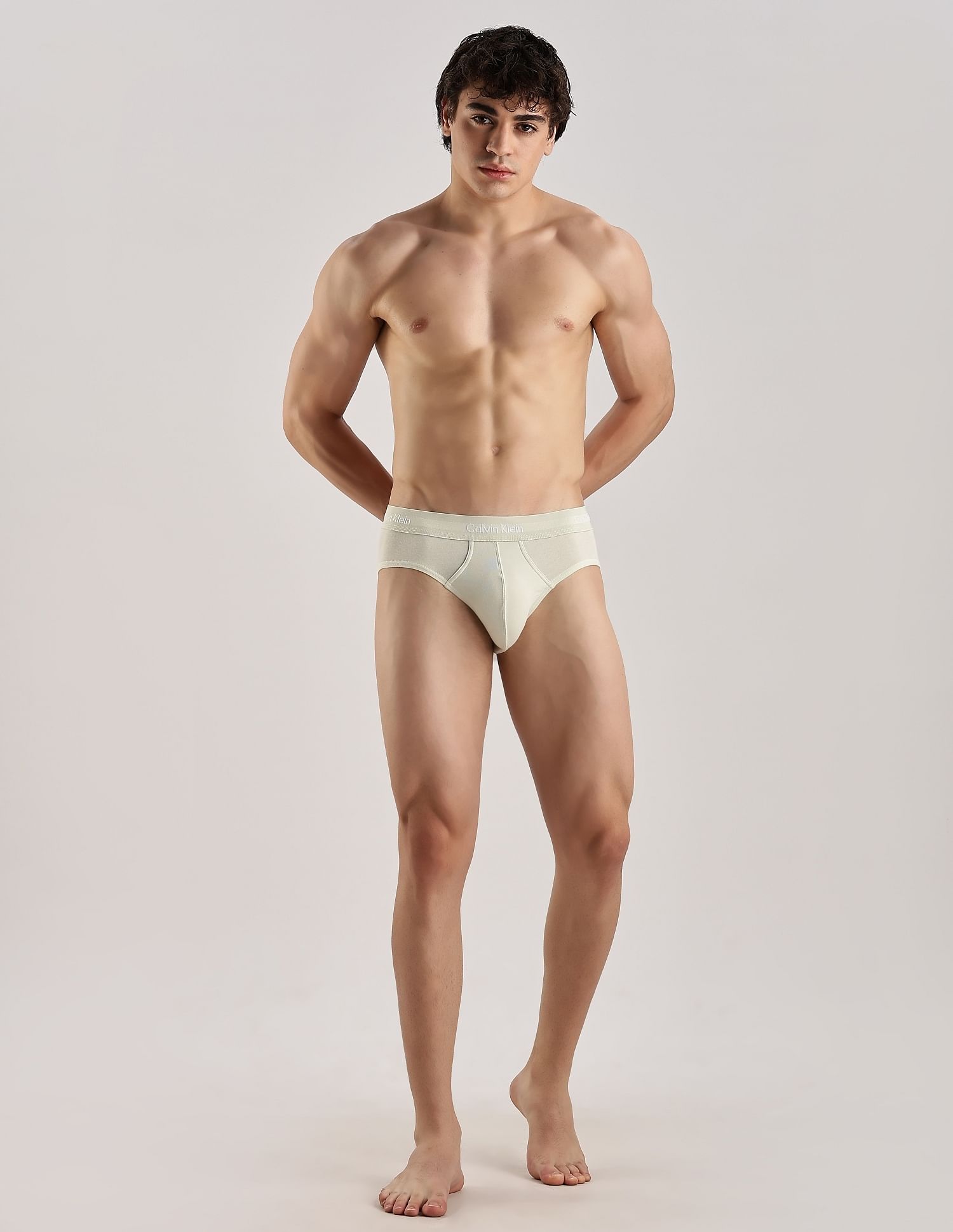 Calvin Klein Underwear Mid Rise Solid Multi Briefs - Pack Of 3